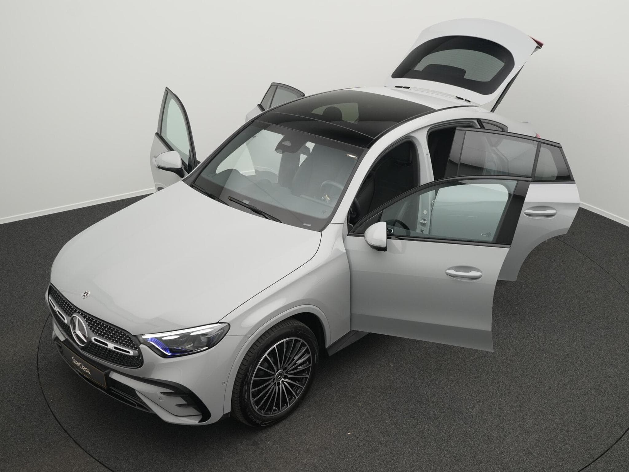 Mercedes GLC 220 d 4MATIC Coupé (2024) - Foto 12