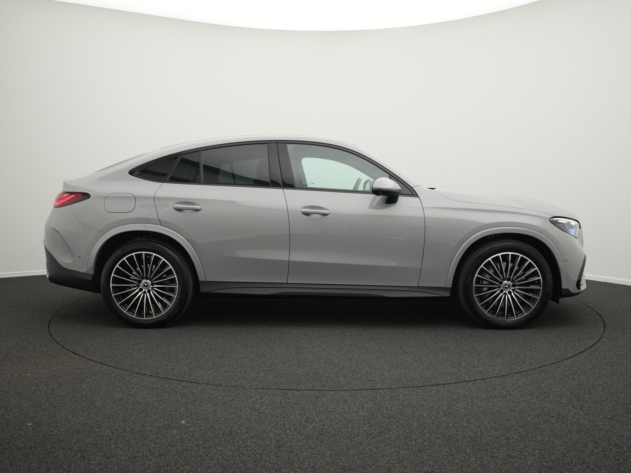 Mercedes GLC 220 d 4MATIC Coupé (2024) - Foto 5