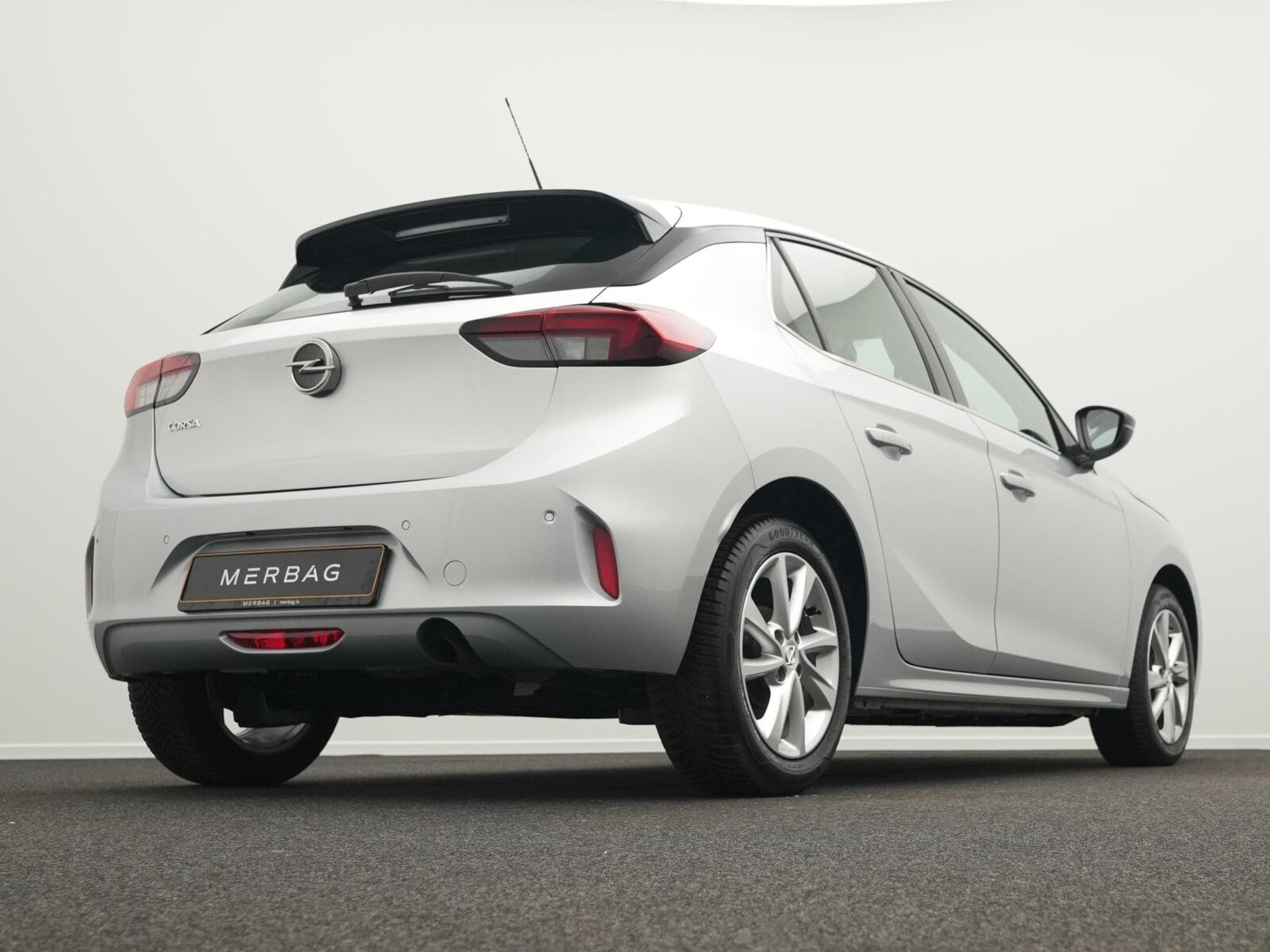 Opel Corsa F 1.2 Elegance (2023) - Foto 9
