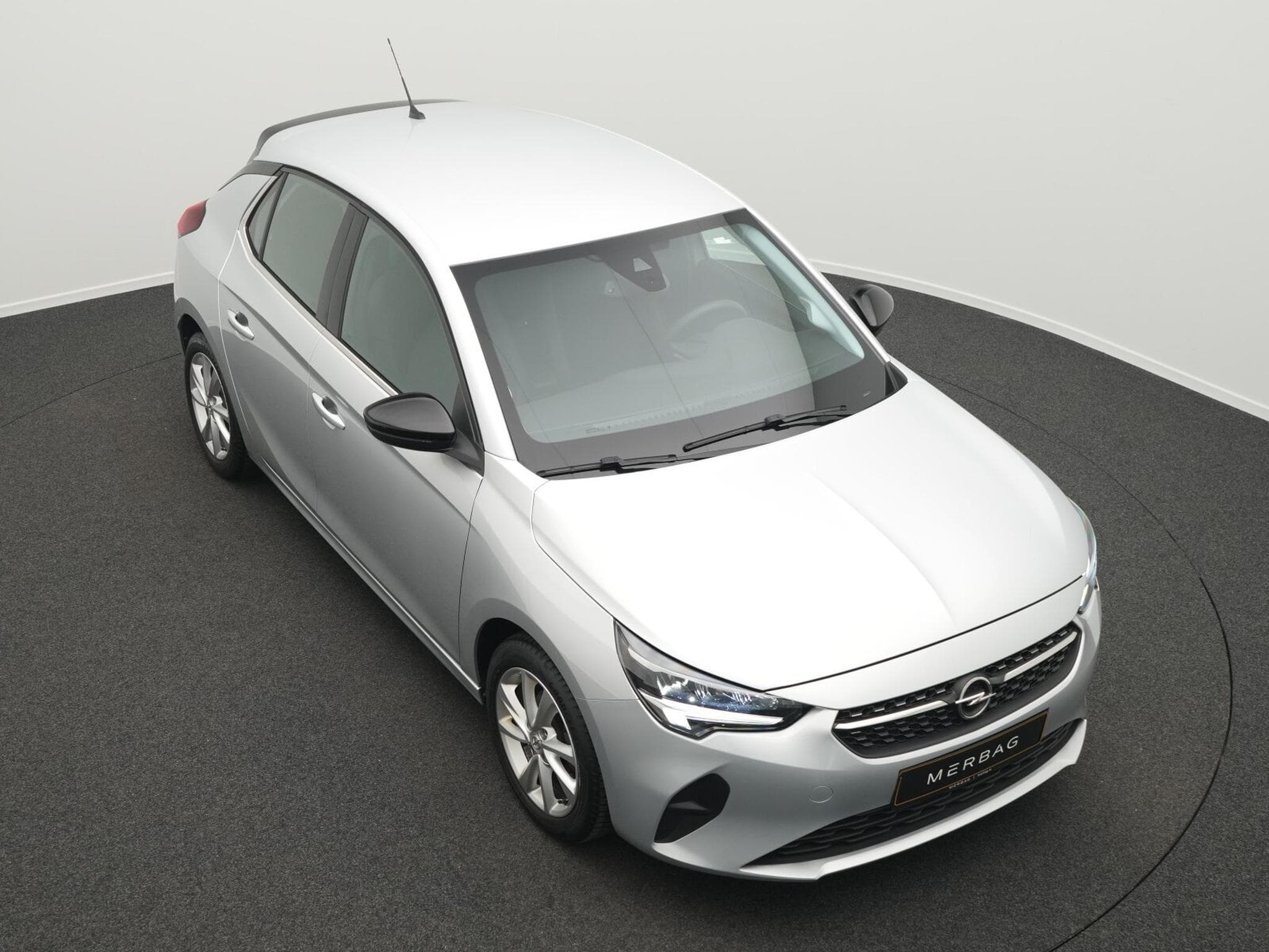 Opel Corsa F 1.2 Elegance (2023) - Foto 10