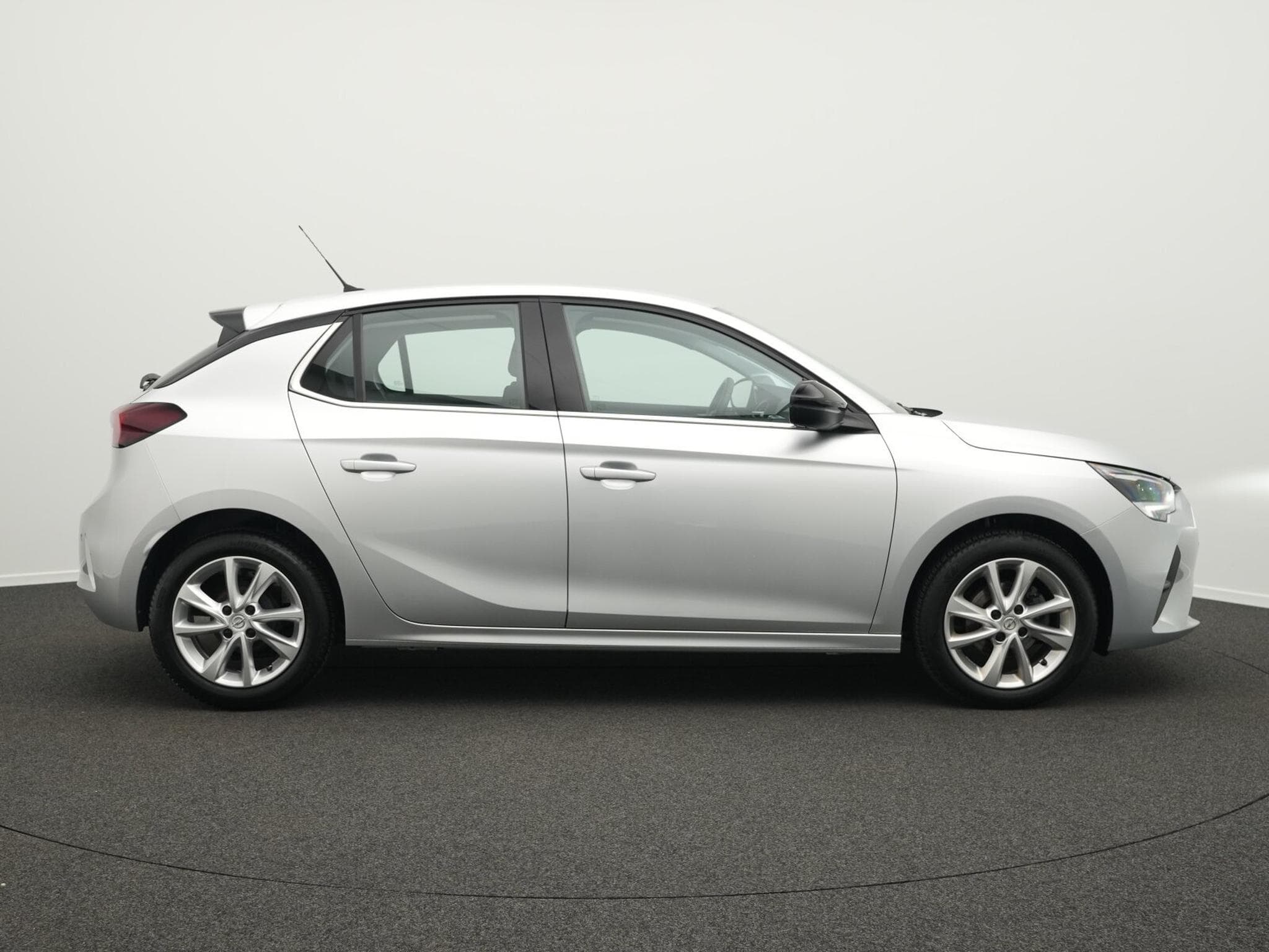 Opel Corsa F 1.2 Elegance (2023) - Foto 5