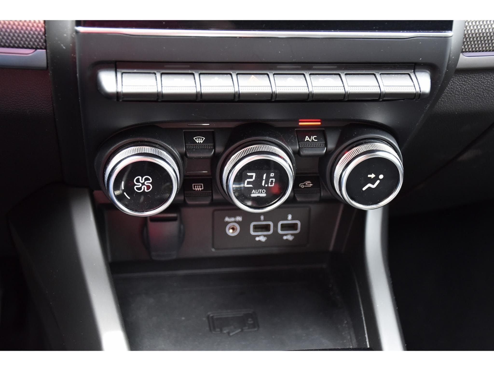 Renault Arkana 1.6 E-TECH HEV Techno EDC CUIR GPS LANE SIDE CAM (2023) - Photo 19