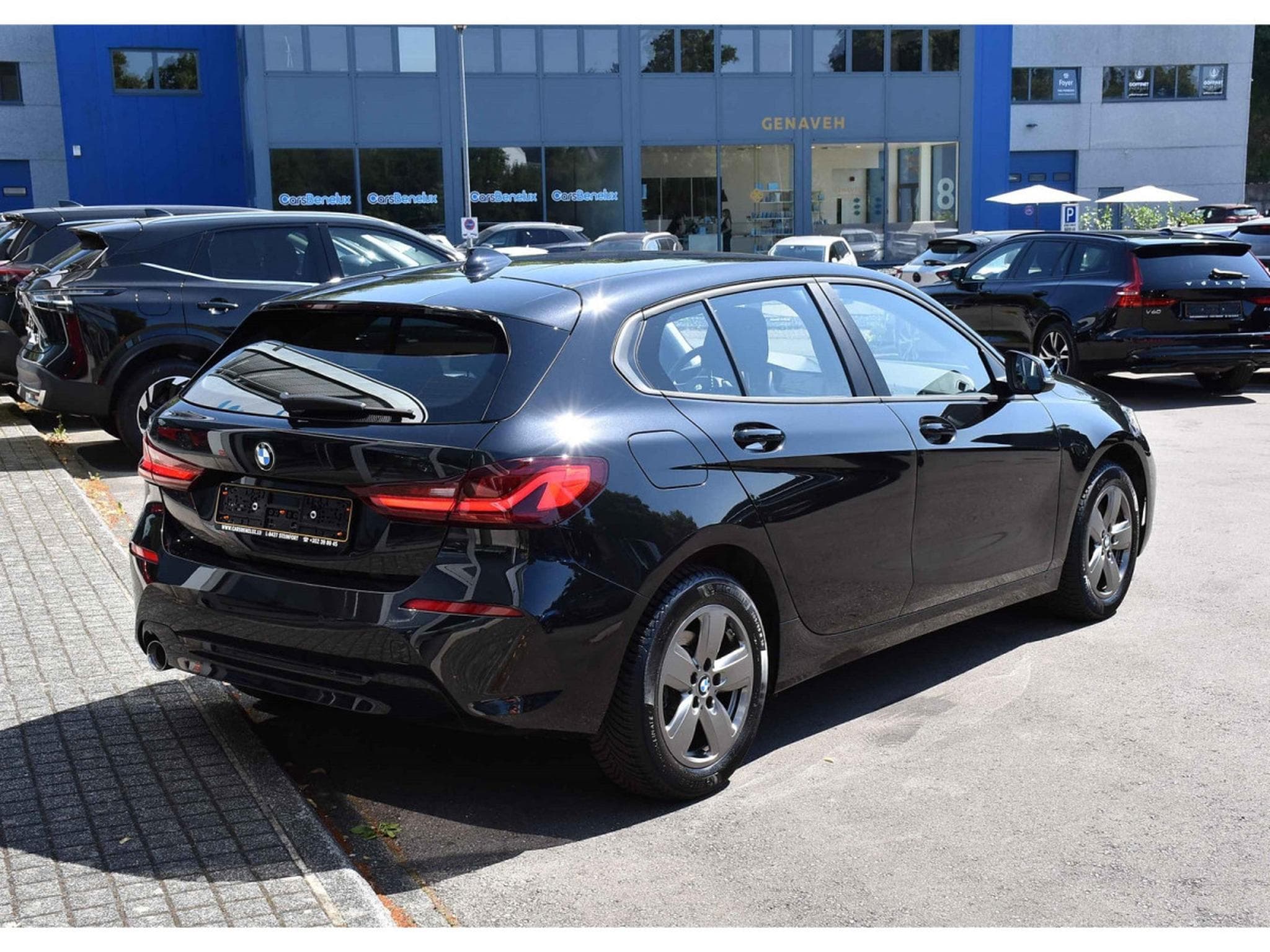 BMW 116 d REGUL GPS PDC LED 1° MAIN (2023) - Foto 4