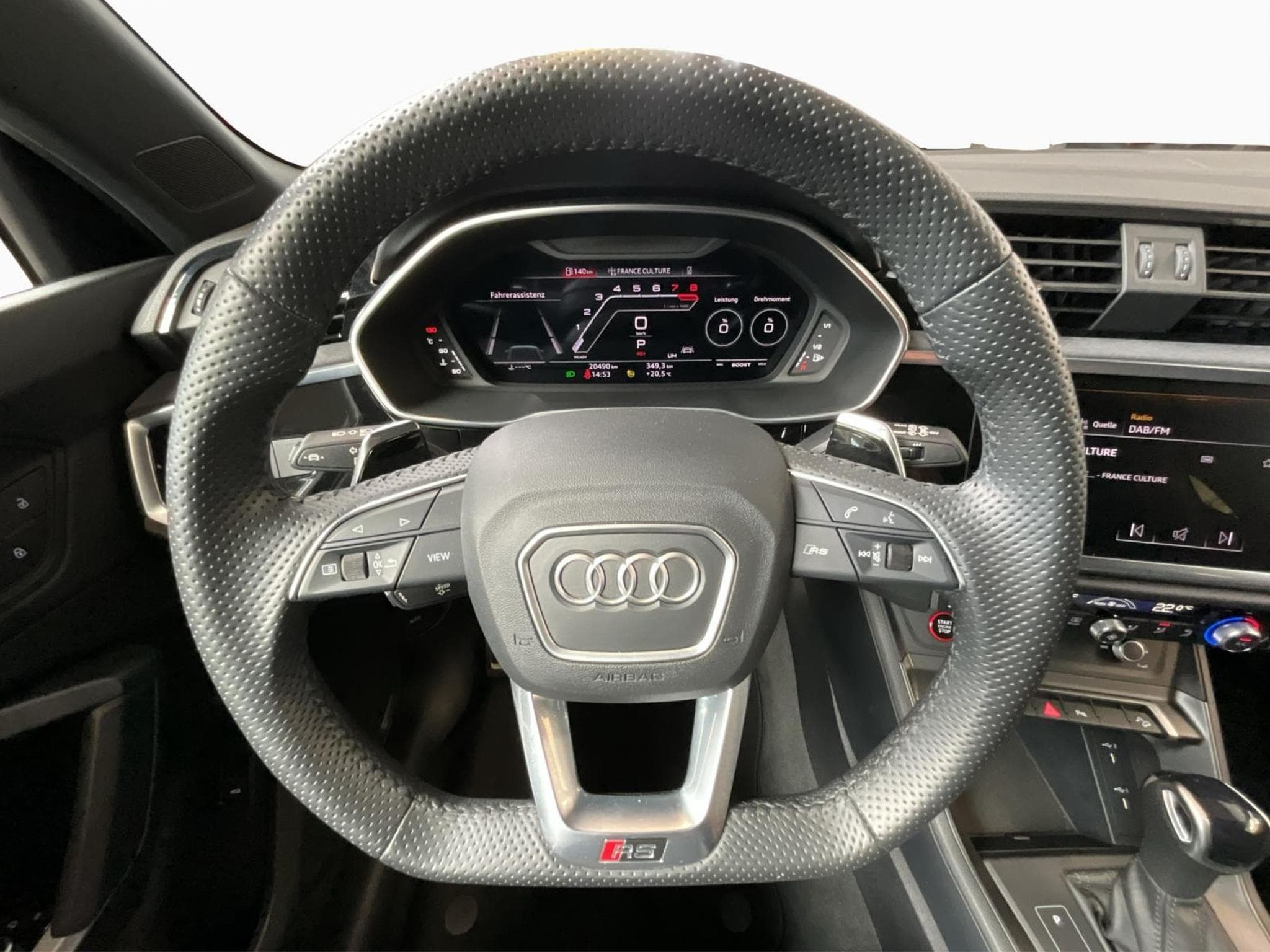 Audi RSQ3 TFSI+Quattro+S-Tronic+Matrix-LED+360 (2024) - Photo 10