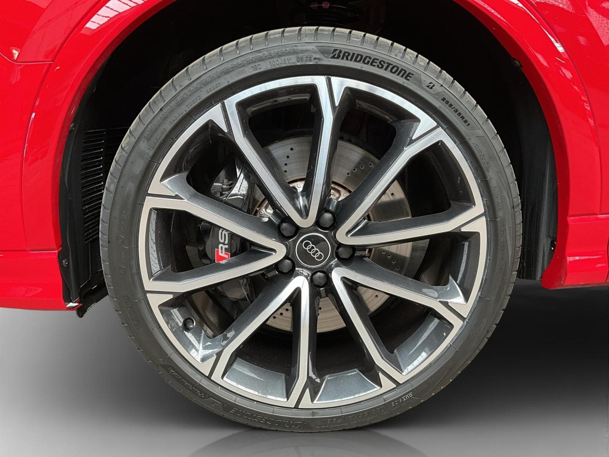 Audi RSQ3 TFSI+Quattro+S-Tronic+Matrix-LED+360 (2024) - Photo 8
