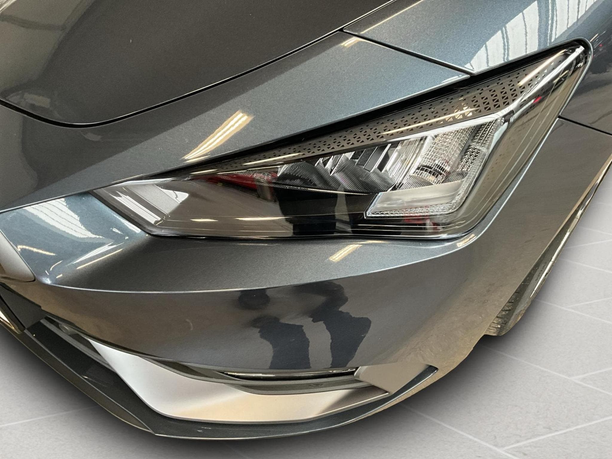 Seat Leon FR+DSG+RearView+LED+Kessy+Navi (2025) - Photo 18