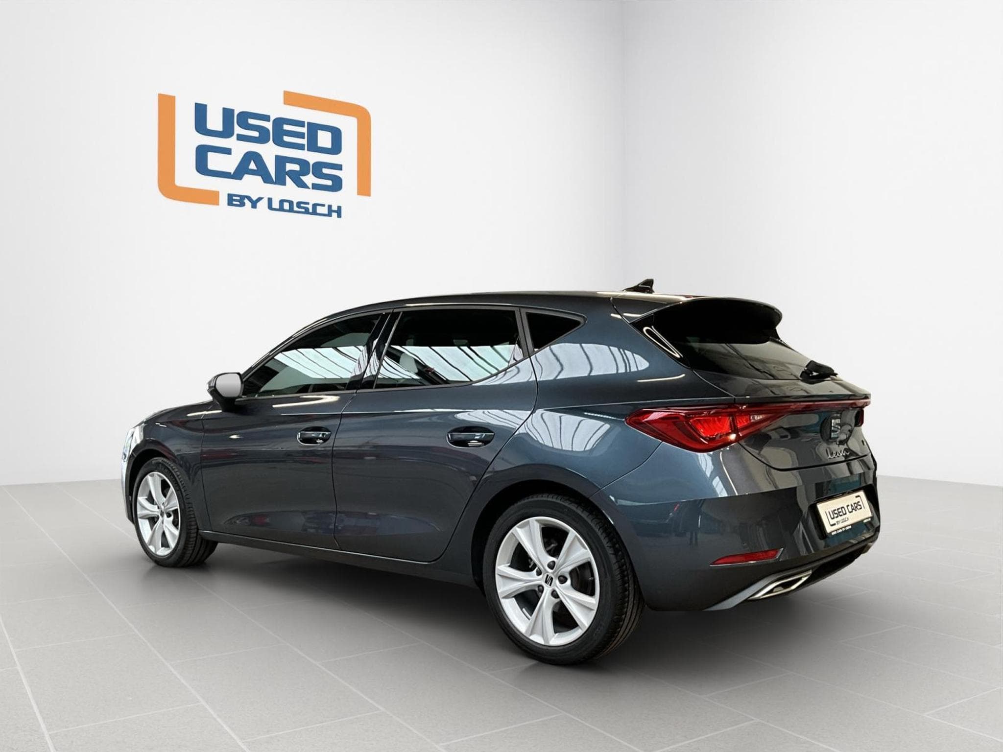 Seat Leon FR+DSG+RearView+LED+Kessy+Navi (2025) - Photo 5