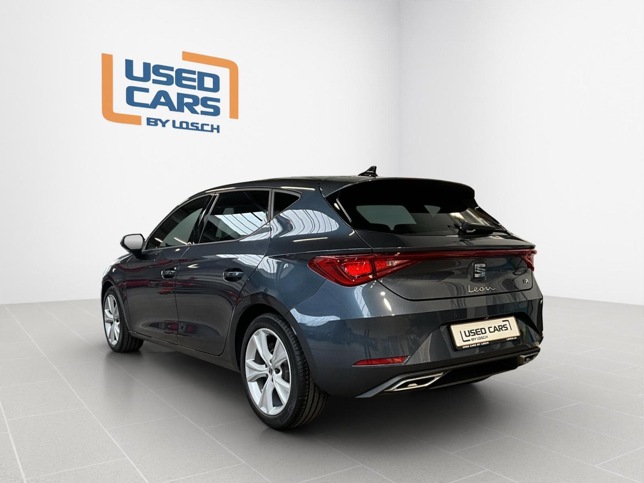 Seat Leon FR+DSG+RearView+LED+Kessy+Navi (2025) - Photo 6