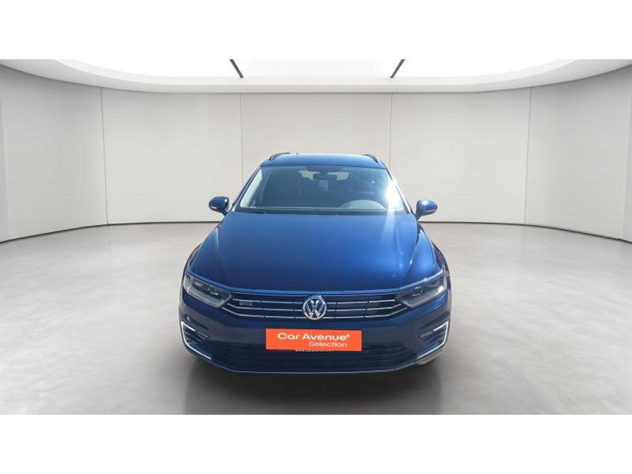VW Passat GTE (2018) - Photo 2