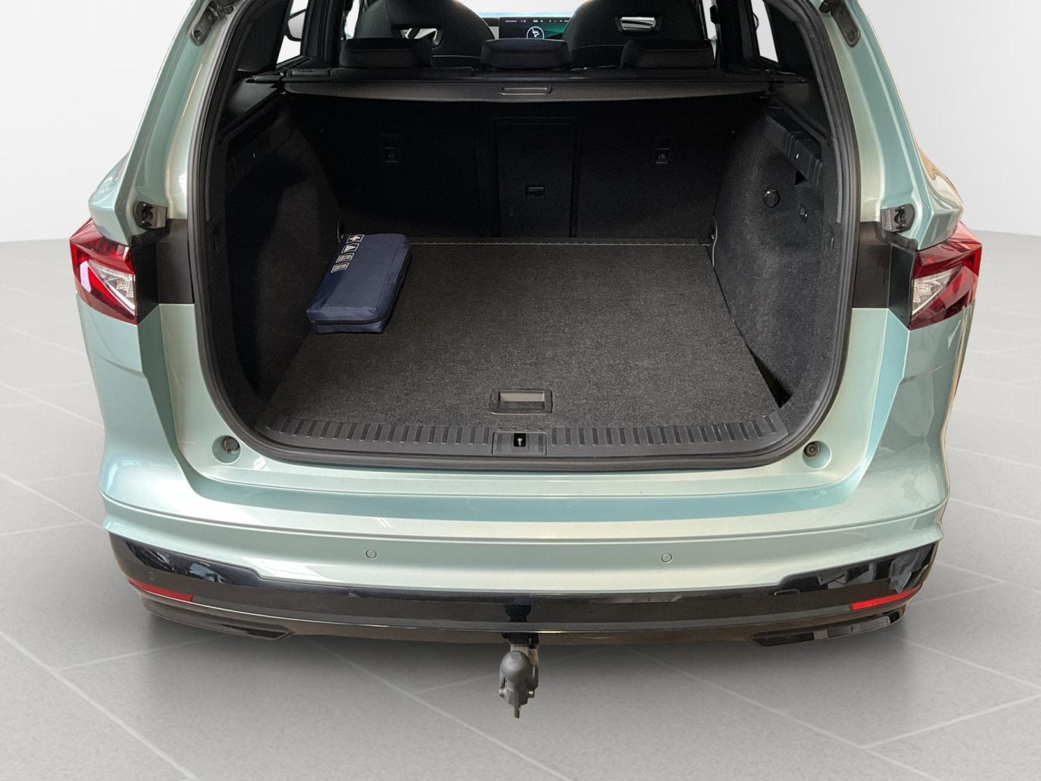 Skoda Enyaq 77kWh+iV80+RS/Sportline+AHK+Convenience-Plus+Info.+ (2022) - Photo 17