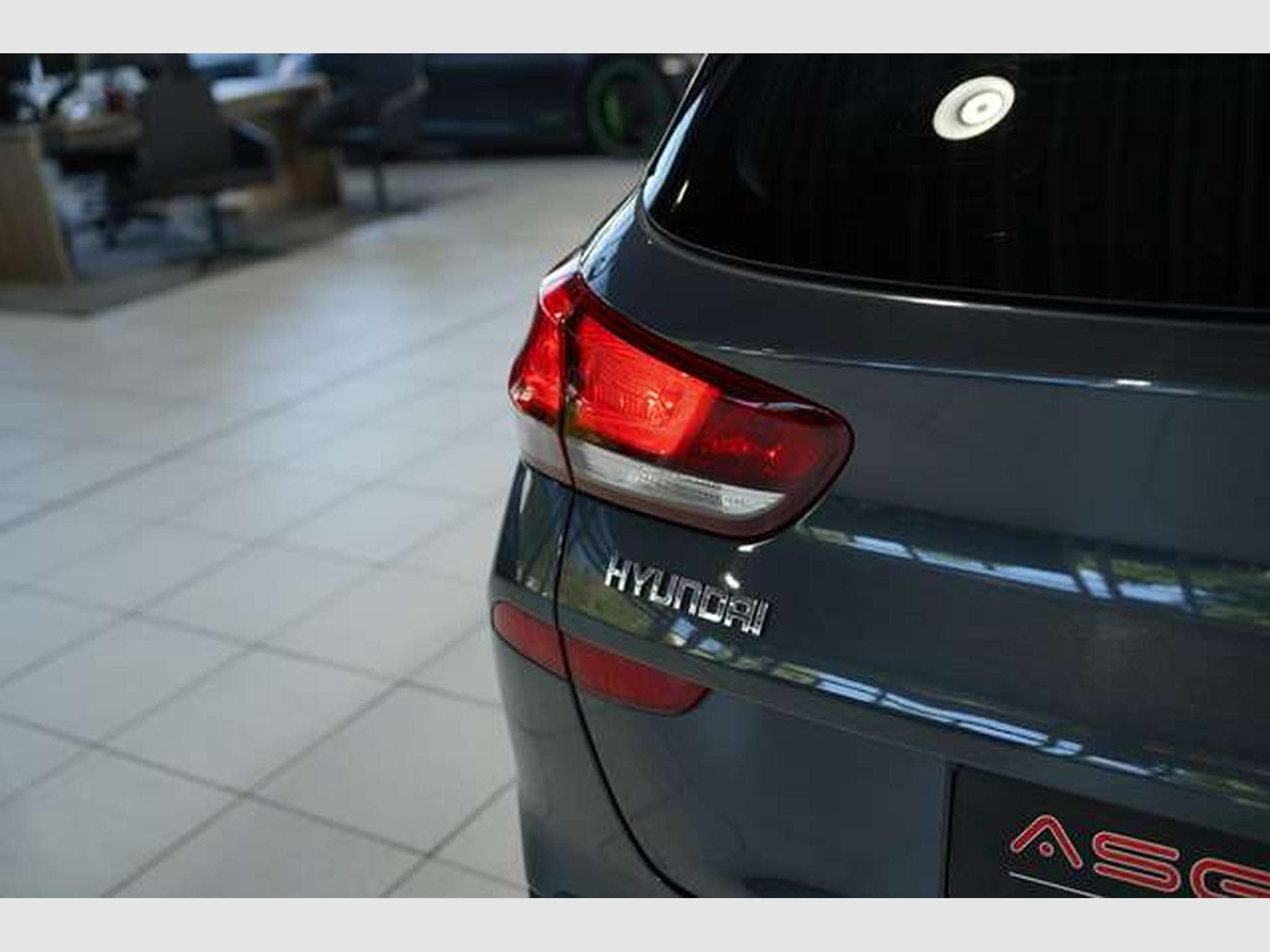 Hyundai i30 DCT Intro Edition *Klima *Navigation (2020) - Photo 11