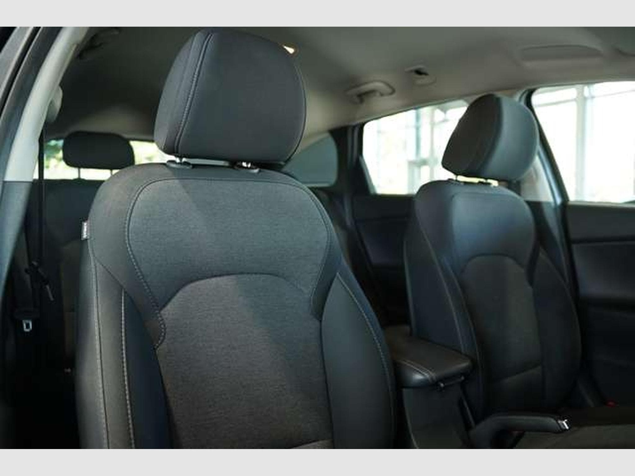 Hyundai i30 DCT Intro Edition *Klima *Navigation (2020) - Photo 16