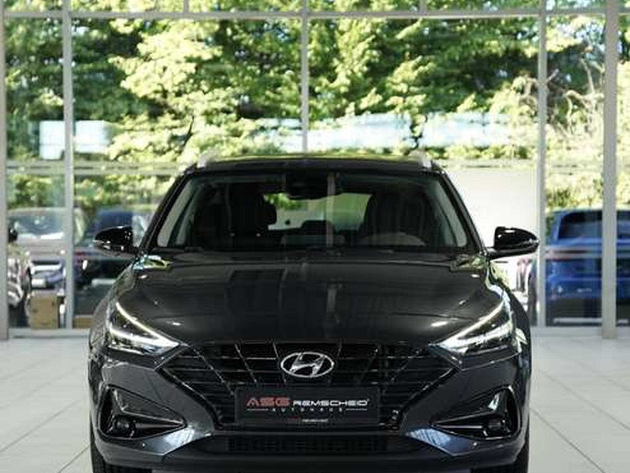 Hyundai i30 DCT Intro Edition *Klima *Navigation (2020) - Photo 3