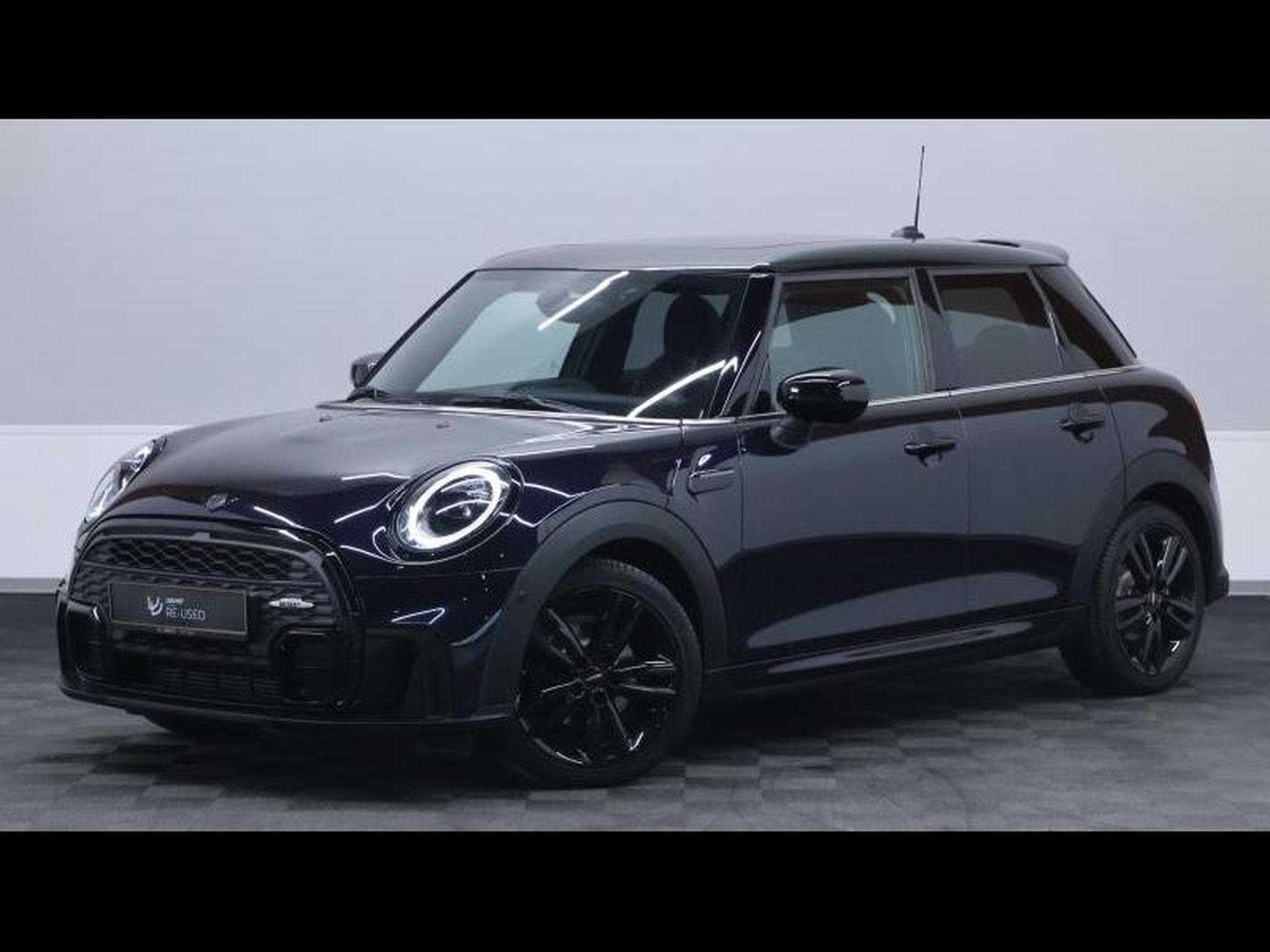 MINI Cooper 1.6 136 pack JCW Steptronic (2022) - Photo 1