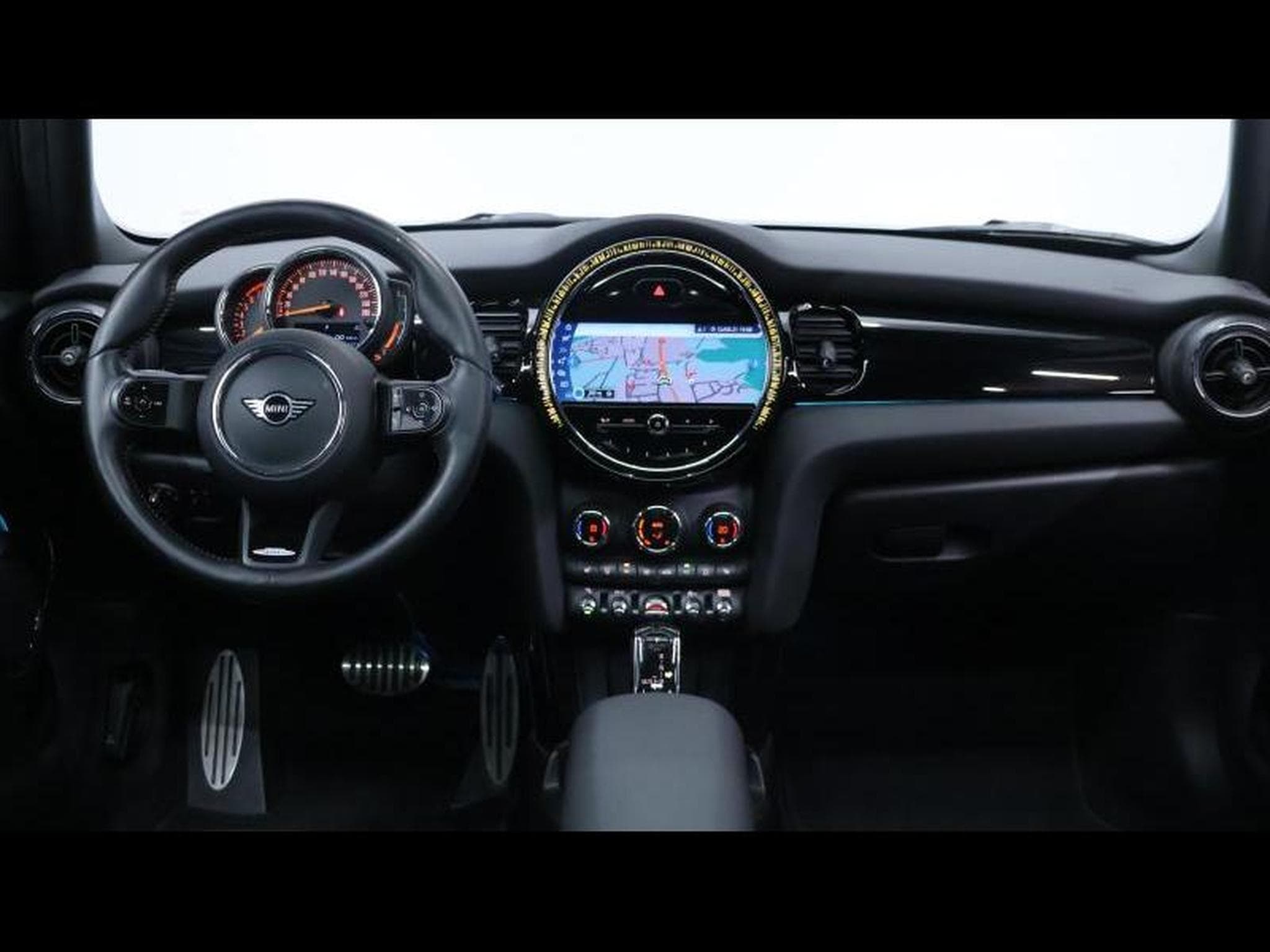 MINI Cooper 1.6 136 pack JCW Steptronic (2022) - Photo 15