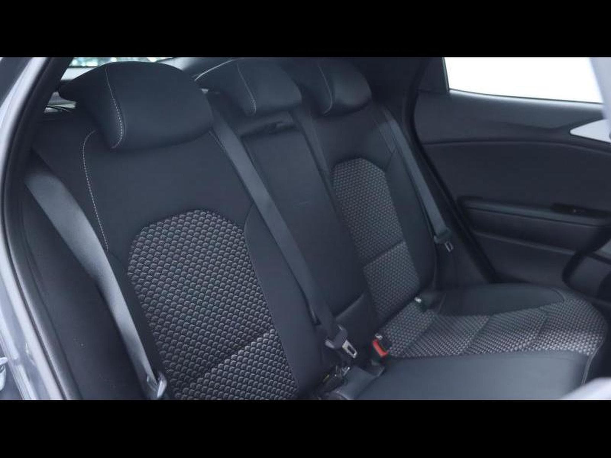Kia XCeed Pulse 1.6 CRDI MHEV 136ch BVM (2023) - Photo 15