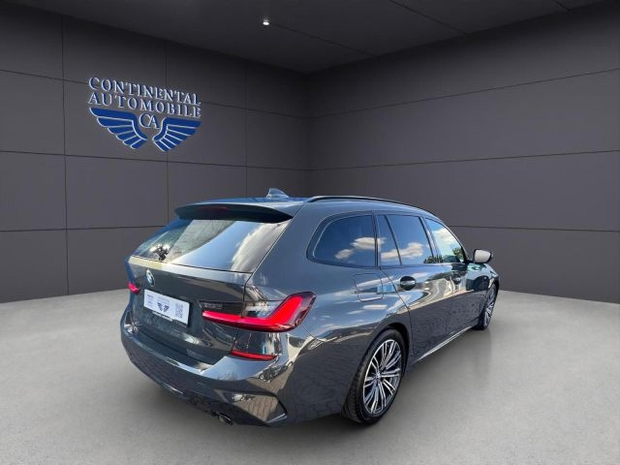 BMW 318 3 Touring 318d M Sport KLIMA,NAVI,PDC,360CAM,PDC (2021) - Photo 6