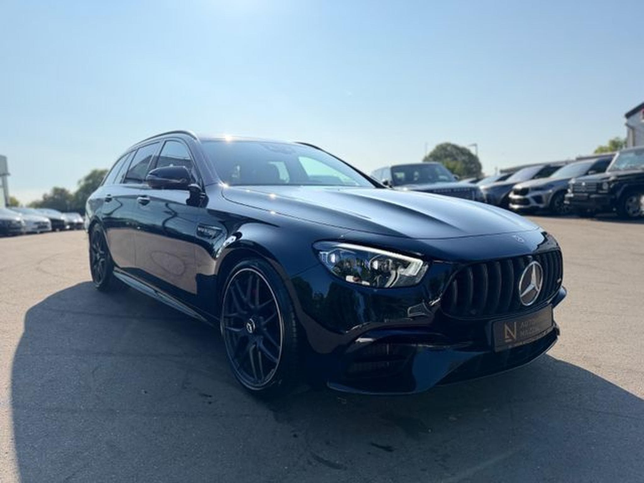 Mercedes E 63 AMG E 63S AMG 4M*FACELIFT*NIGHT PAKET*PANORAMA*HUD* (2021) - Foto 4