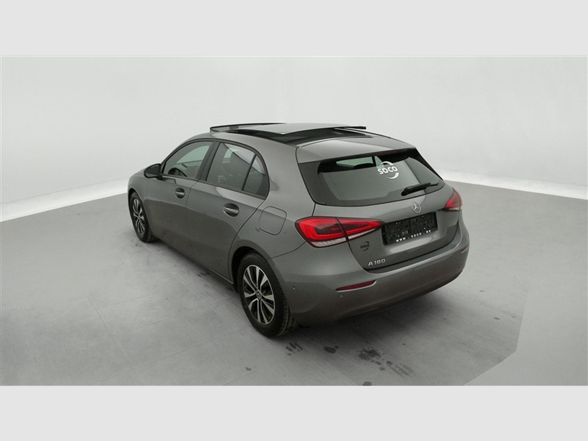 Mercedes A 180 A 180  Business solution NAVI/FULL LED/TO PANO/JA (2022) - Foto 2