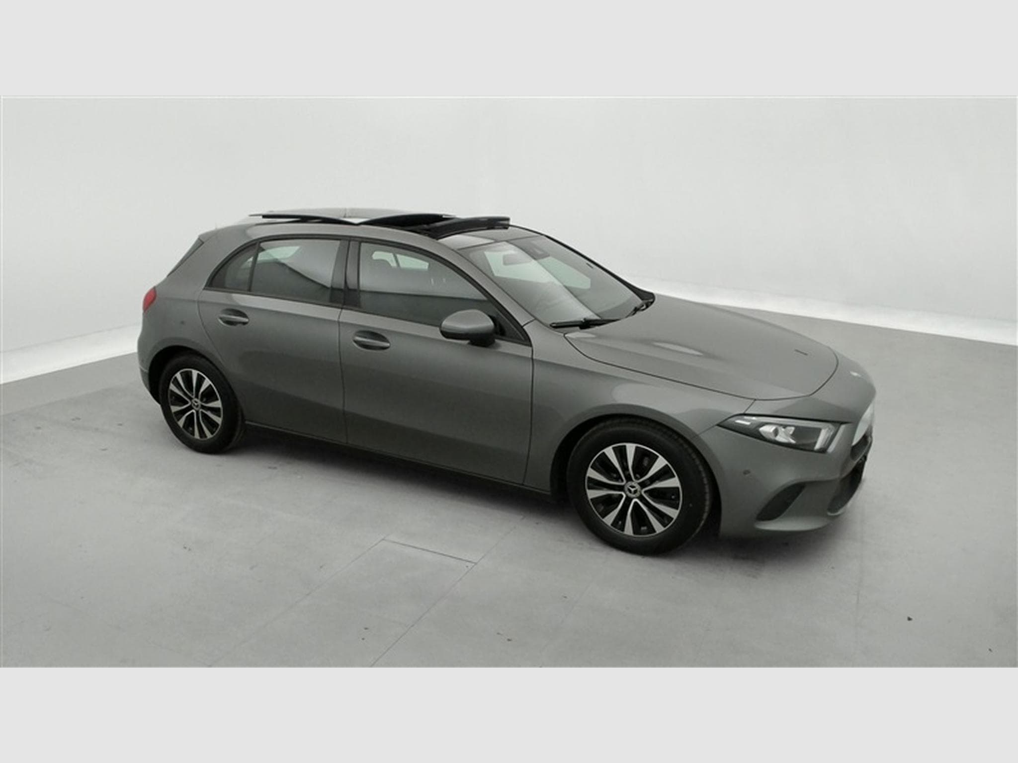 Mercedes A 180 A 180  Business solution NAVI/FULL LED/TO PANO/JA (2022) - Foto 23
