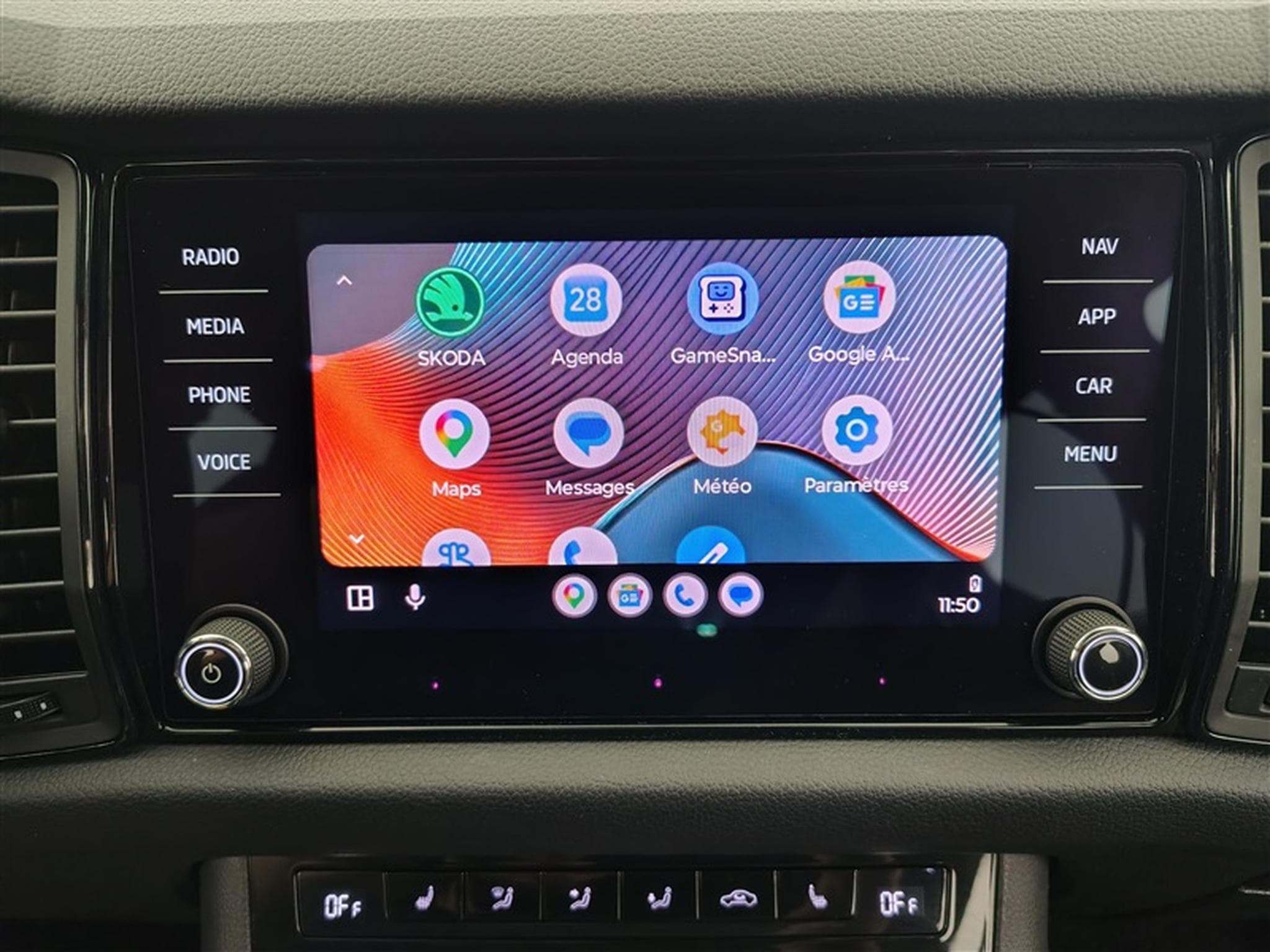 Skoda Kodiaq 1.5 TSI ACT Sportline II DSG°NAV°CARPLAY°CAM AV-AR (2021) - Foto 23