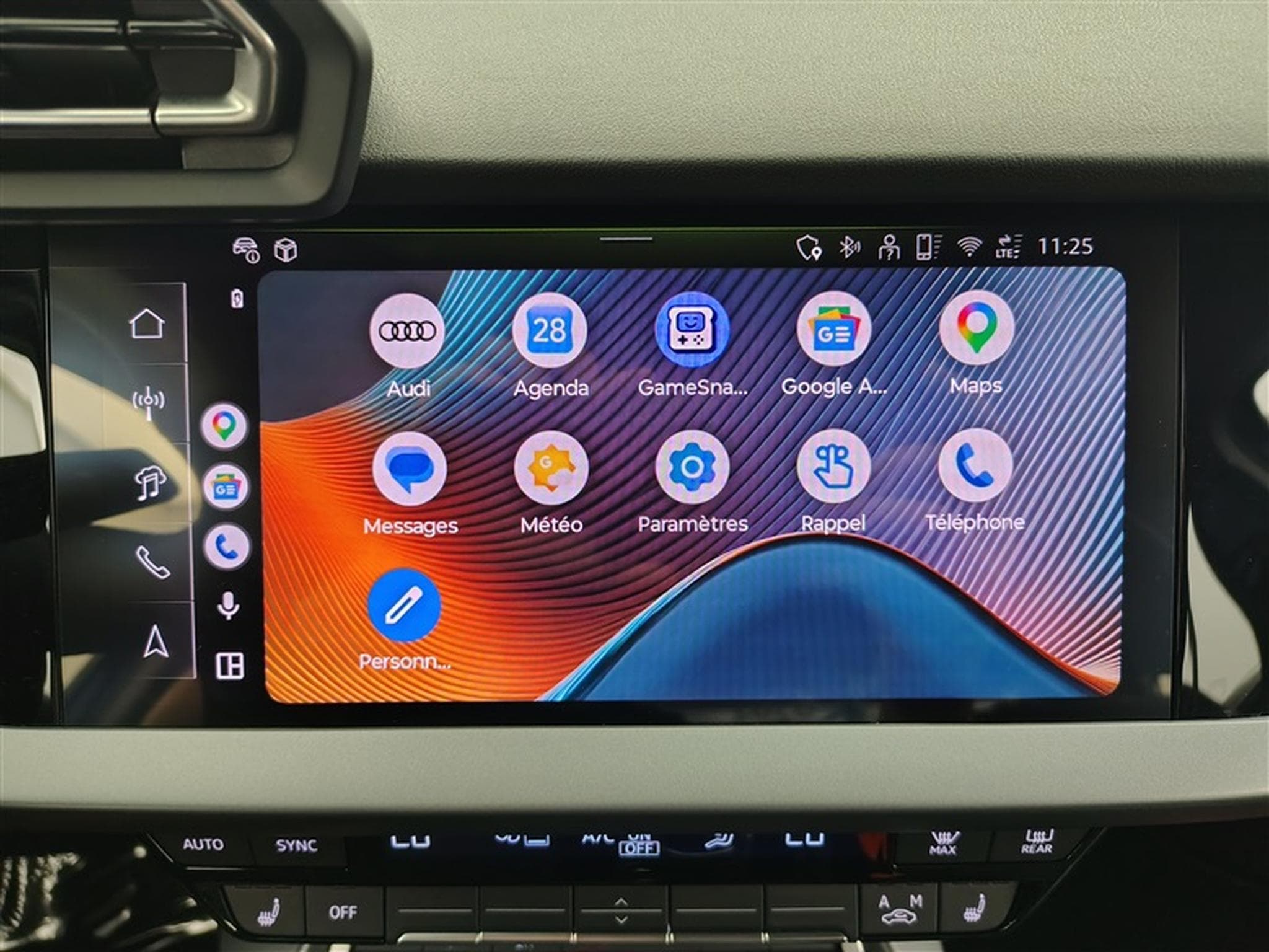Audi A3 30 TDi  Navi Cockpit / Led / PDC (2025) - Foto 20
