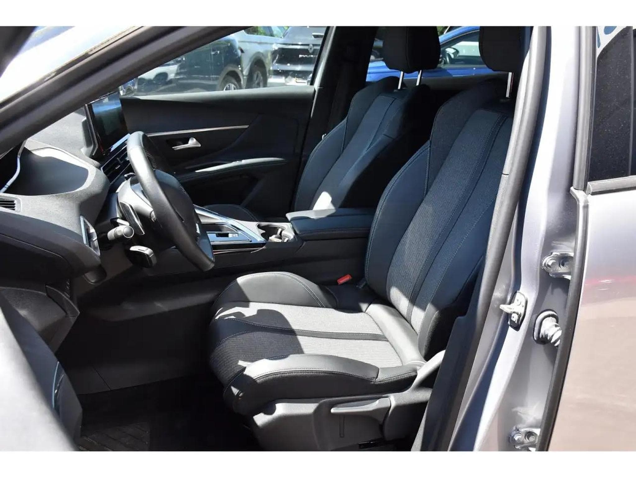 Peugeot 3008 (2024) - Foto 6