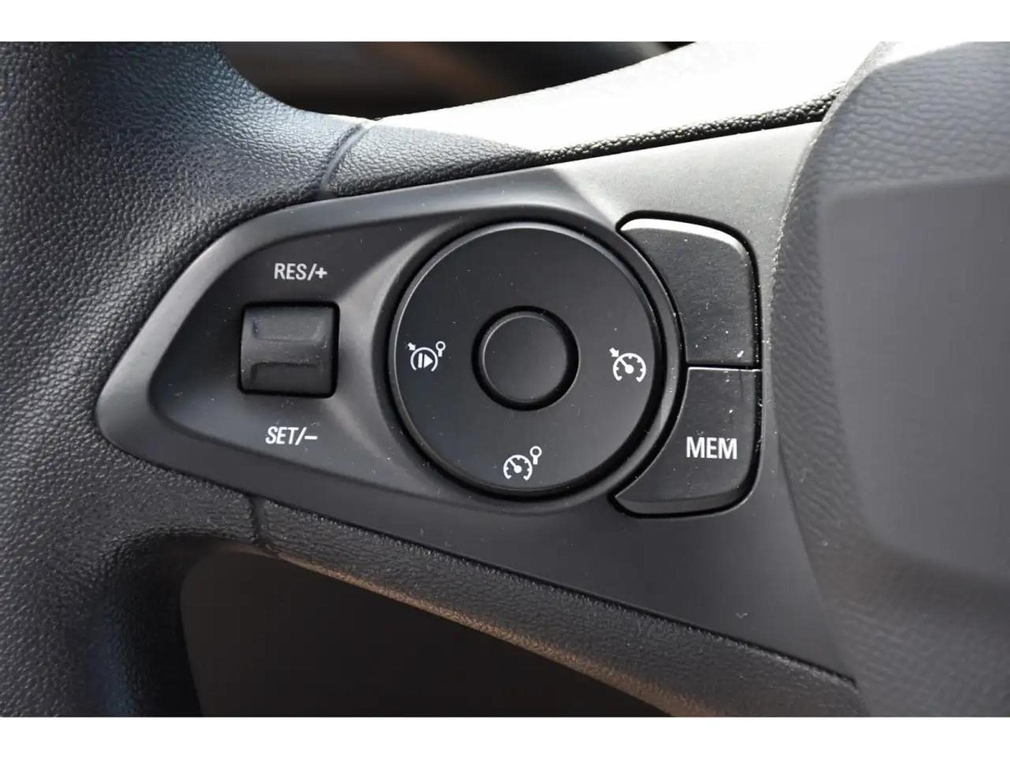 Opel Corsa (2025) - Foto 17