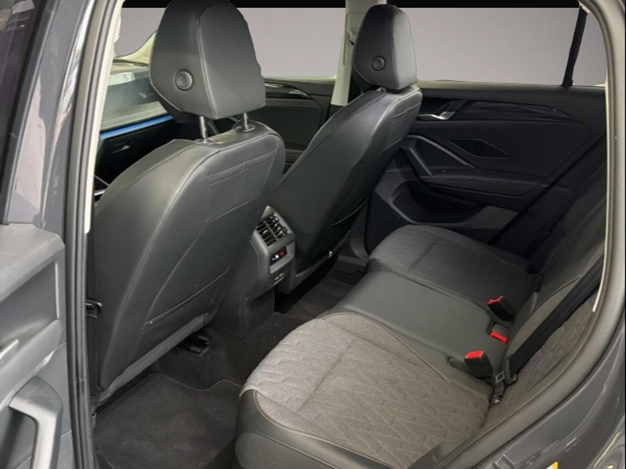 VW Tiguan (2024) - Foto 6