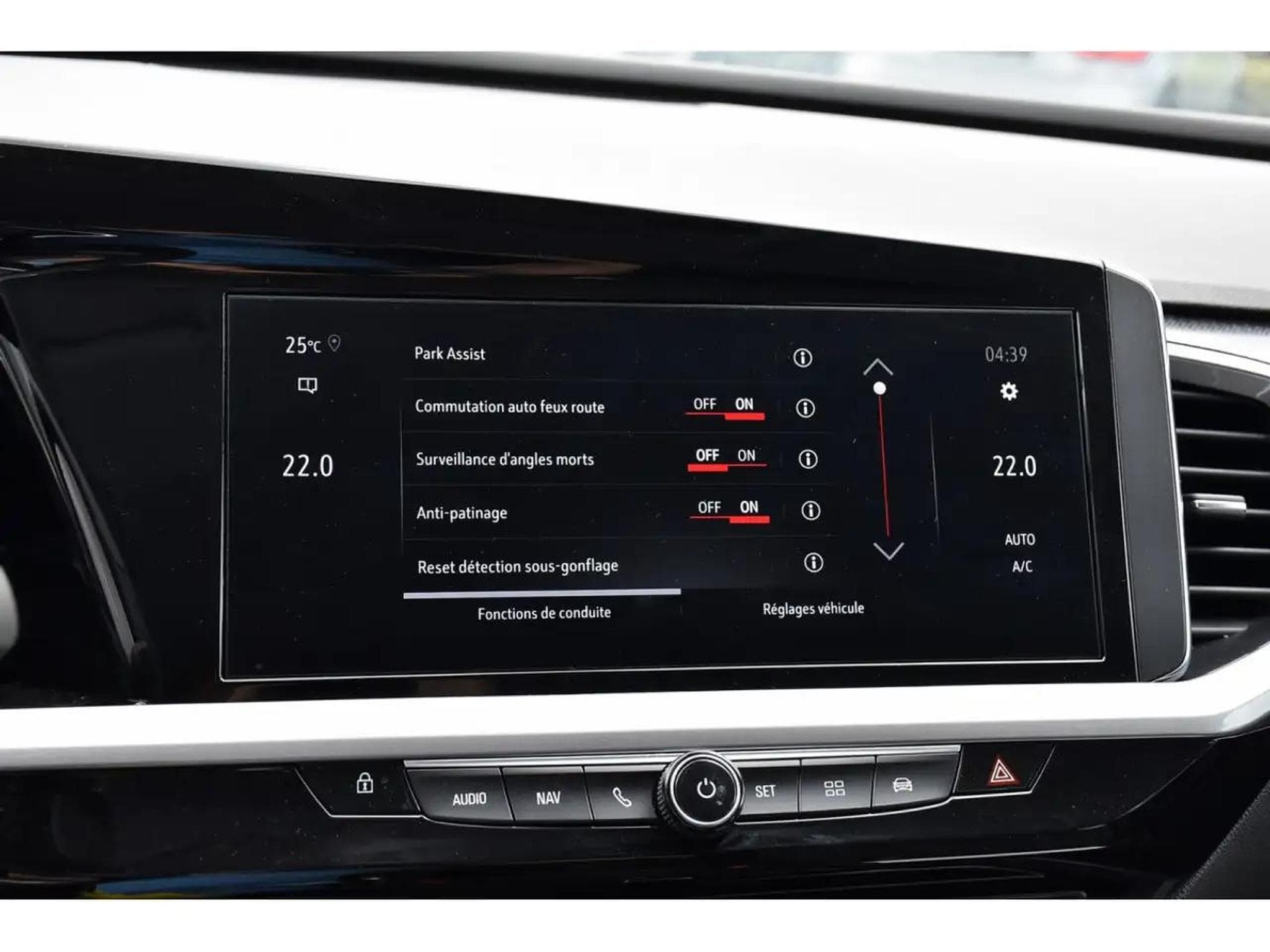 Opel Grandland (2024) - Foto 14