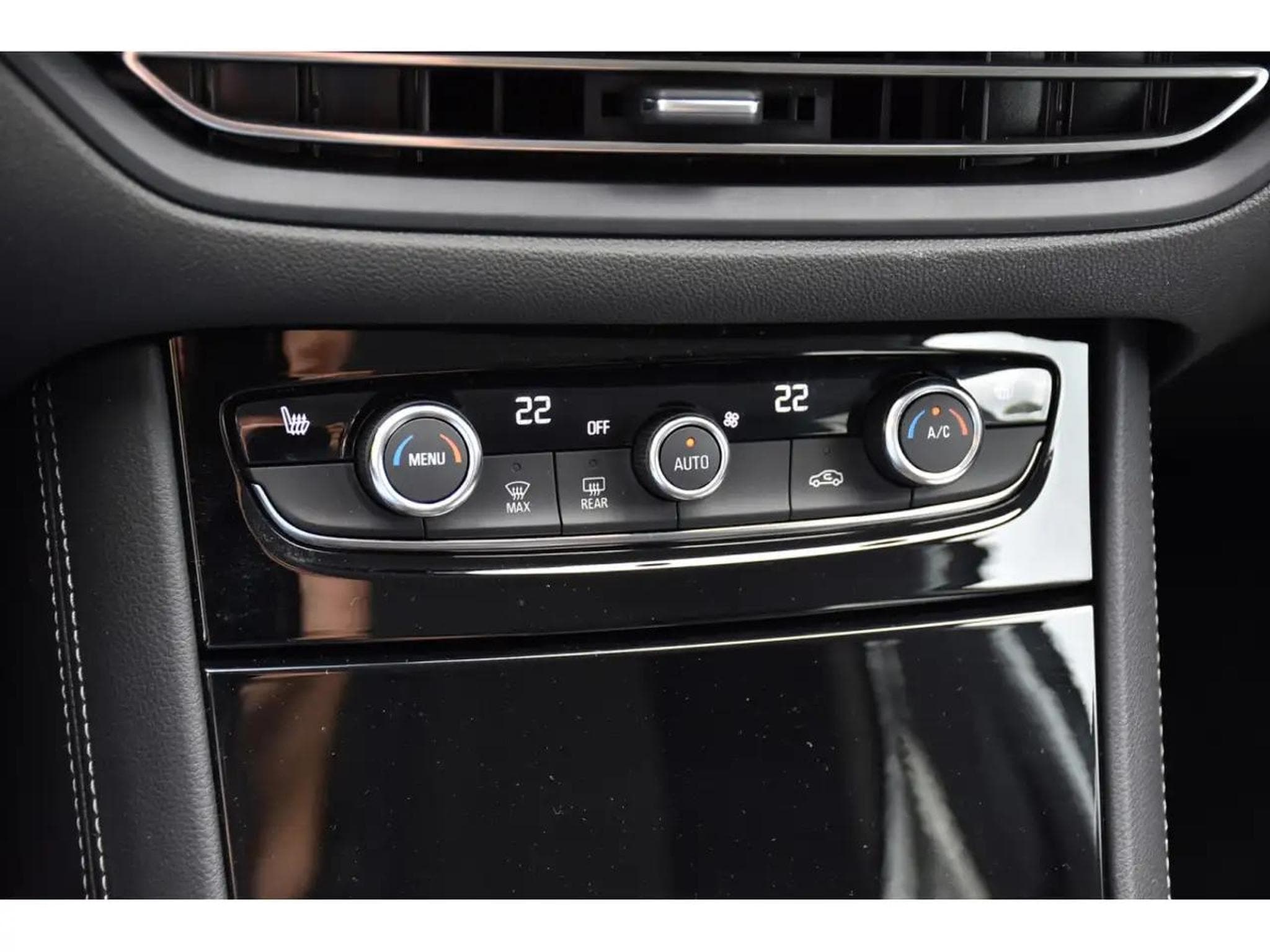 Opel Grandland (2024) - Foto 17