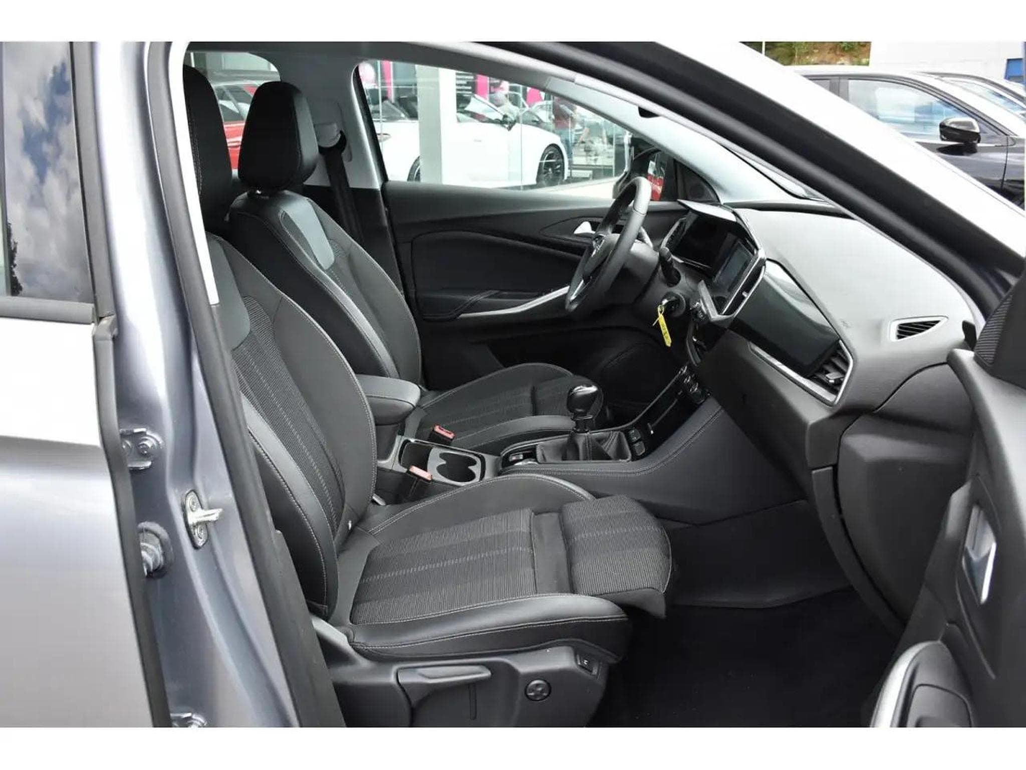 Opel Grandland (2024) - Foto 7