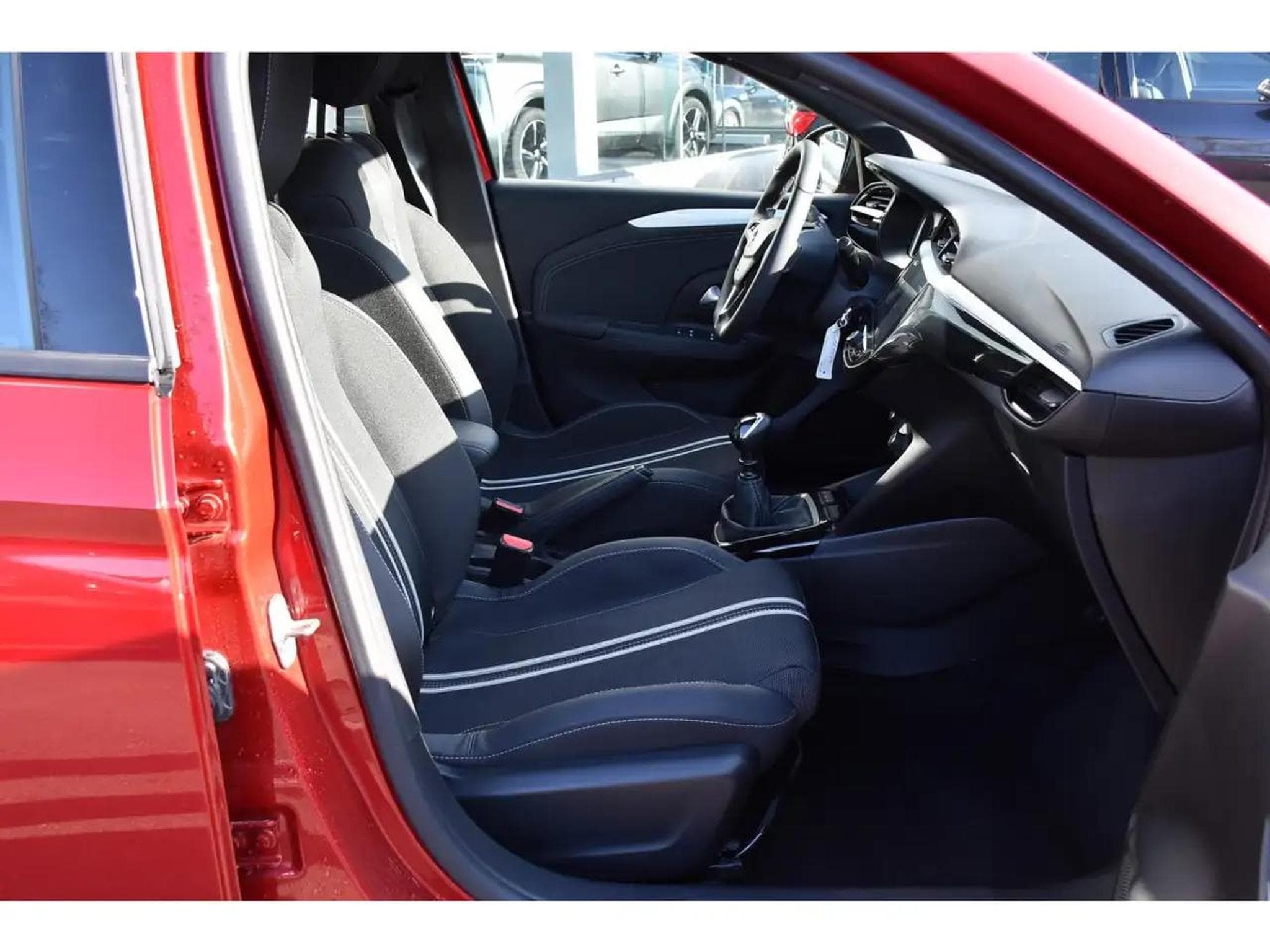 Opel Corsa (2025) - Foto 7