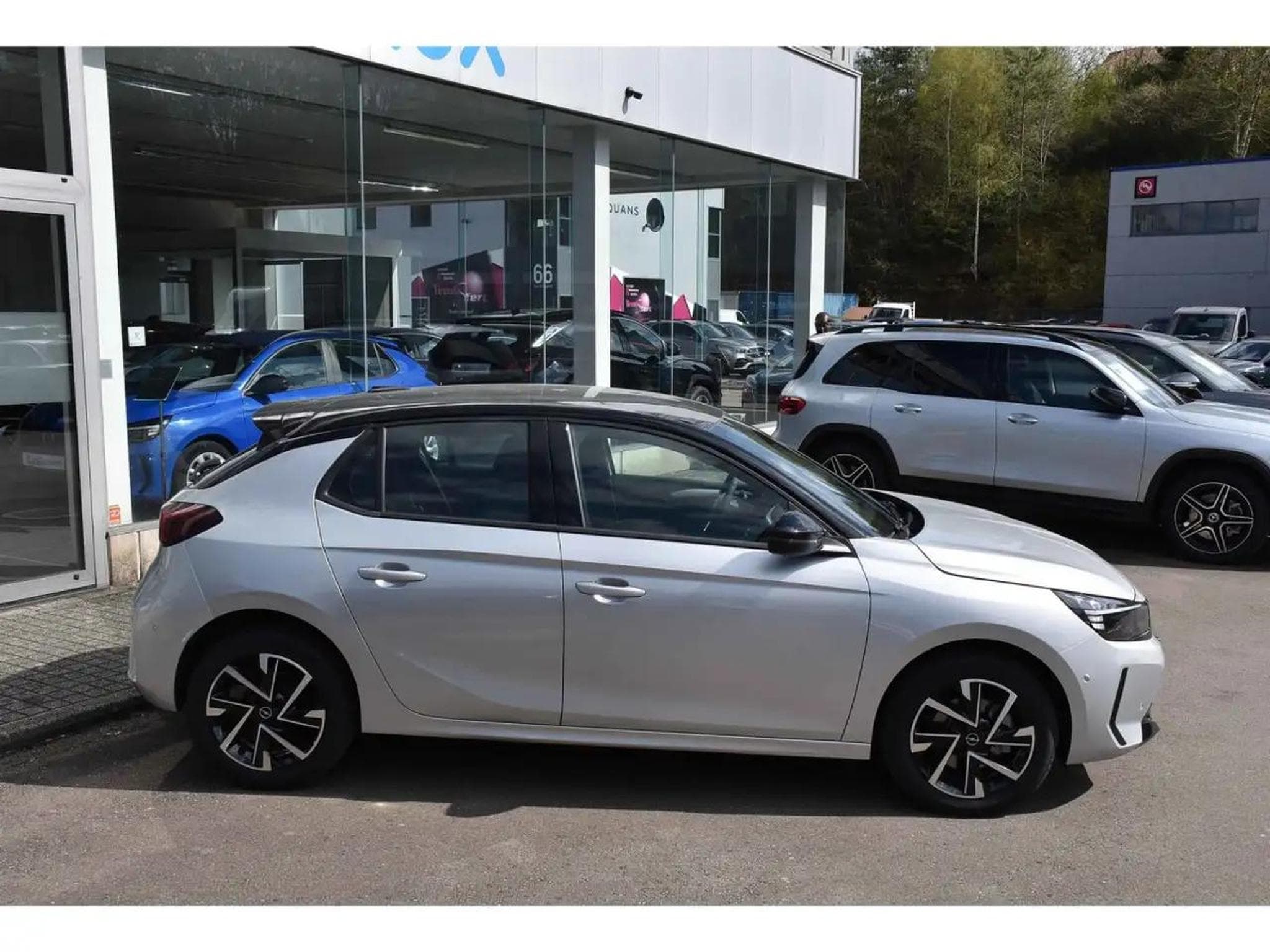 Opel Corsa (2025) - Foto 3
