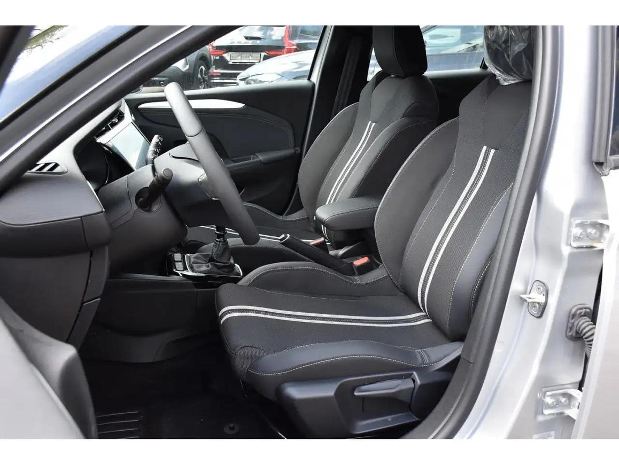 Opel Corsa (2025) - Foto 6
