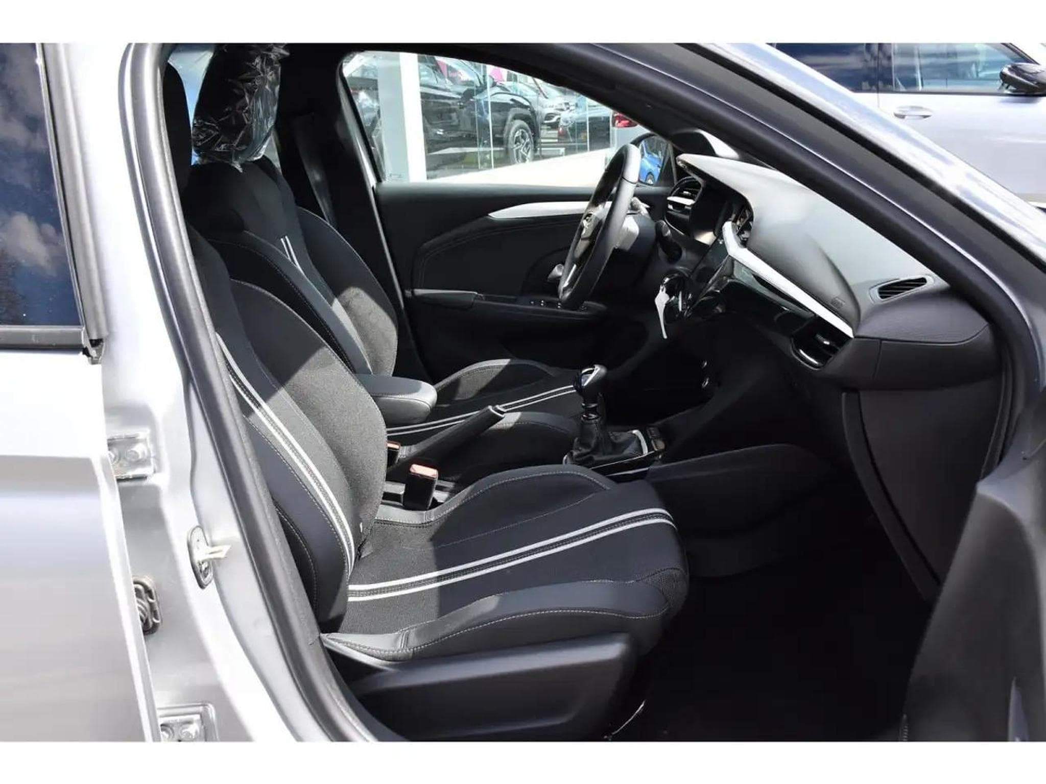 Opel Corsa (2025) - Foto 7