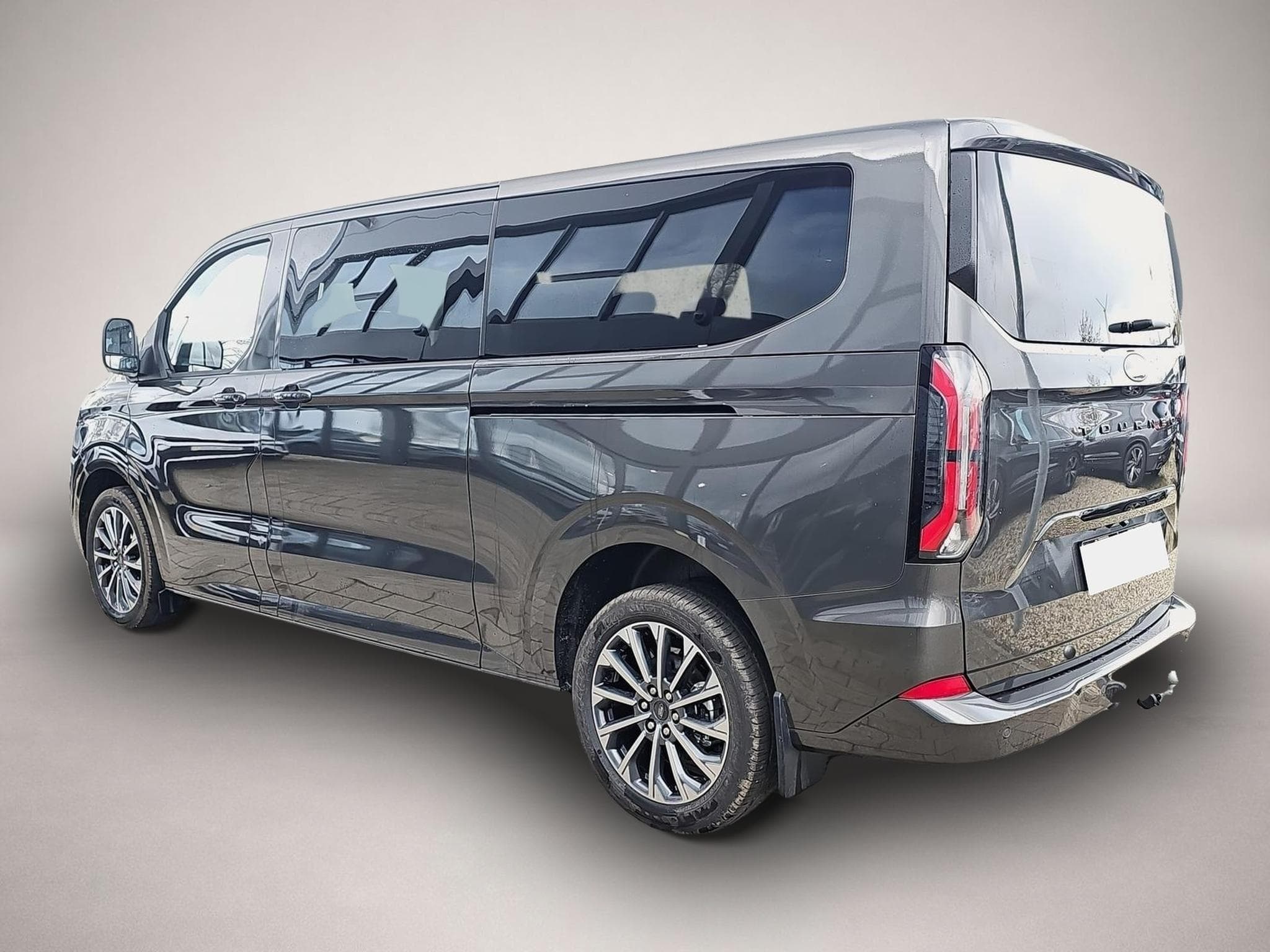 Ford Tourneo (2026) - Foto 5
