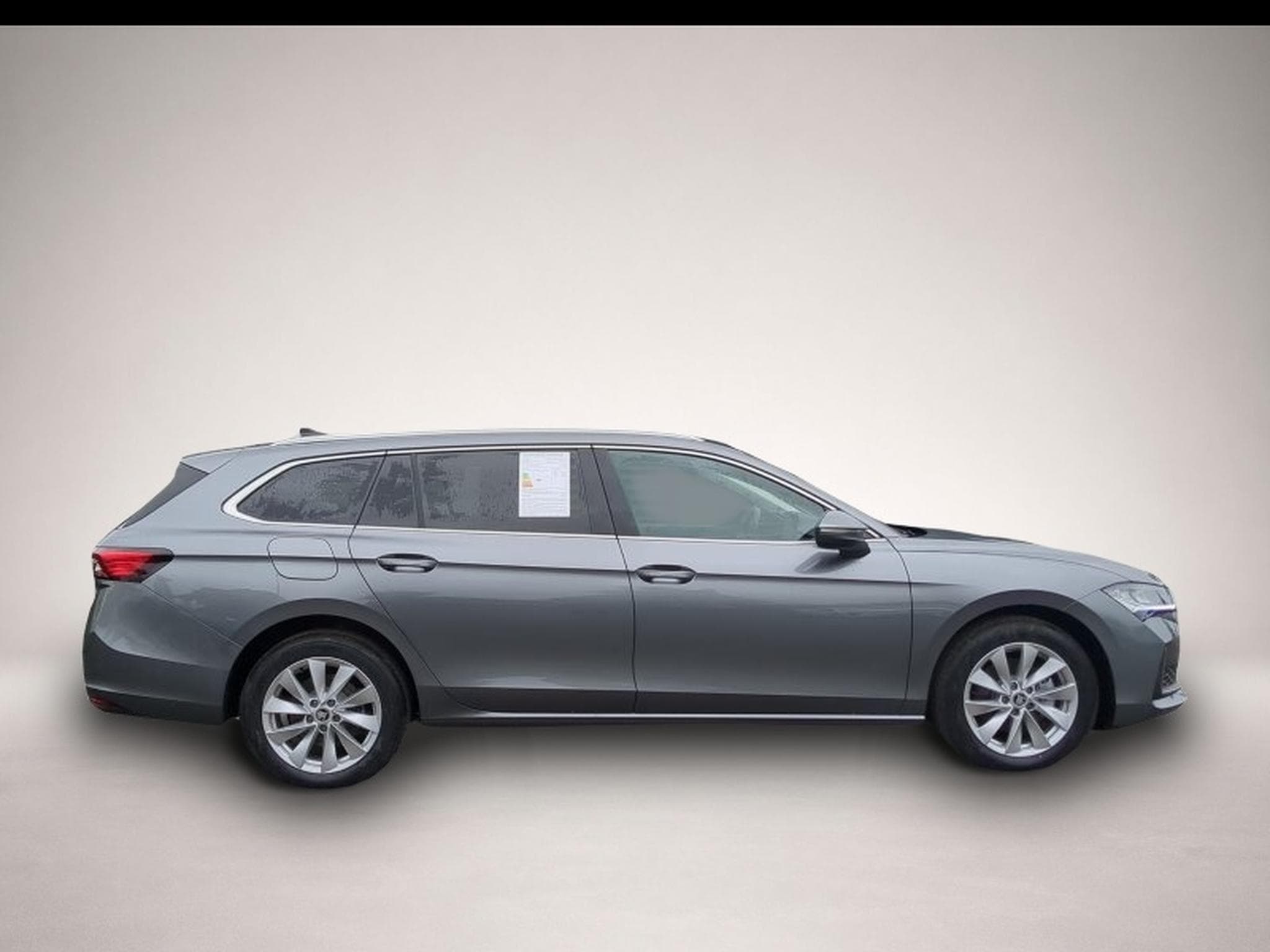 Skoda Superb (2025) - Foto 2