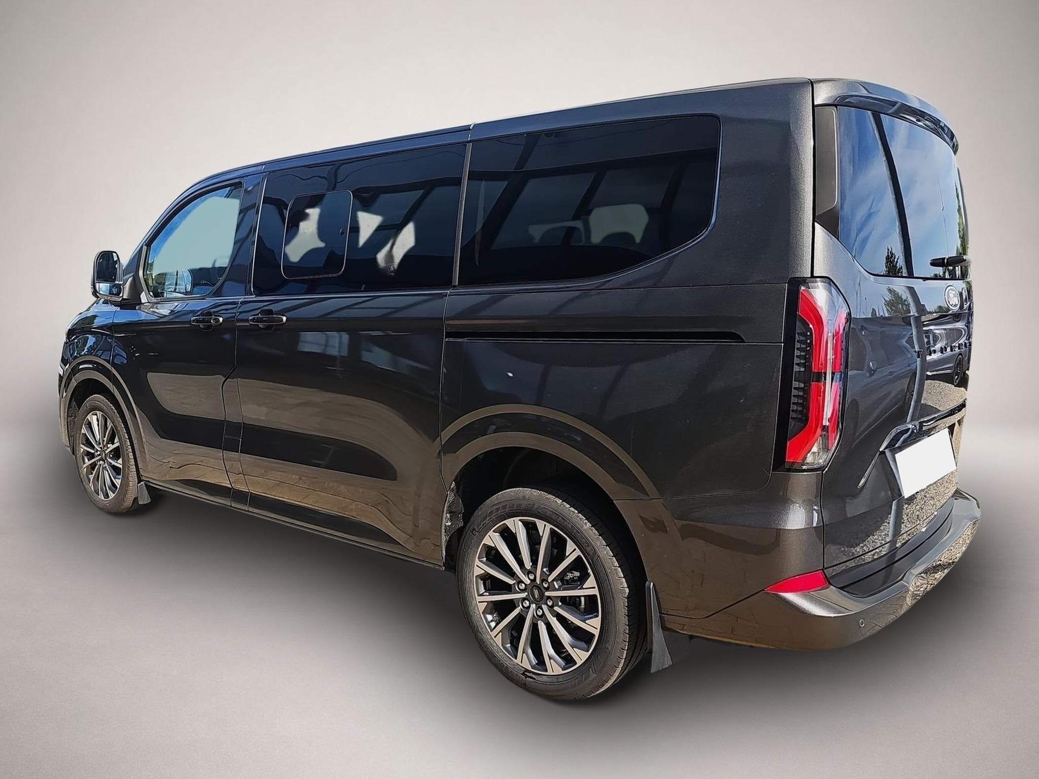 Ford Tourneo (2026) - Foto 5