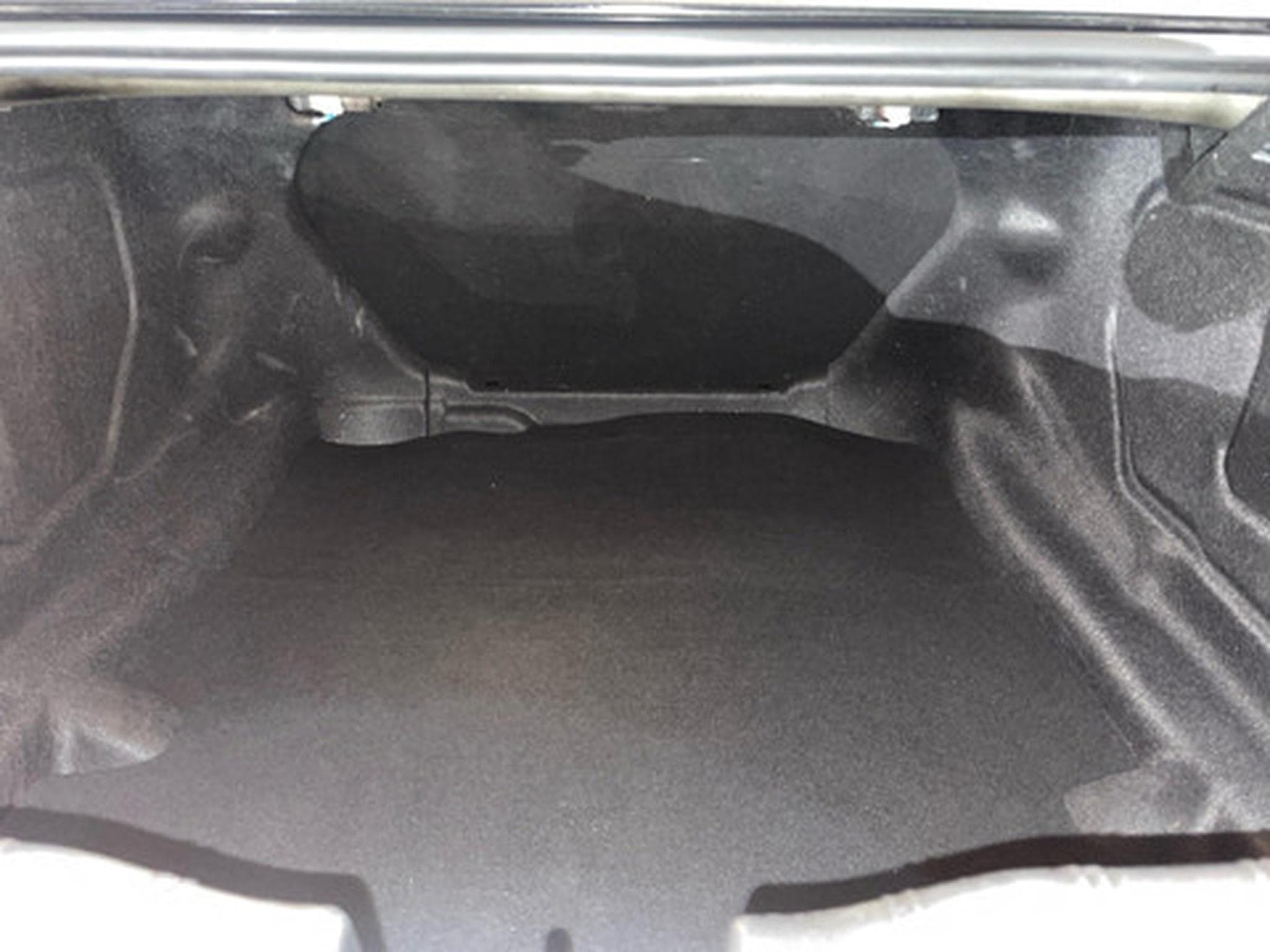 Chevrolet Camaro USA 6.2 V8 Sport (2022) - Photo 12