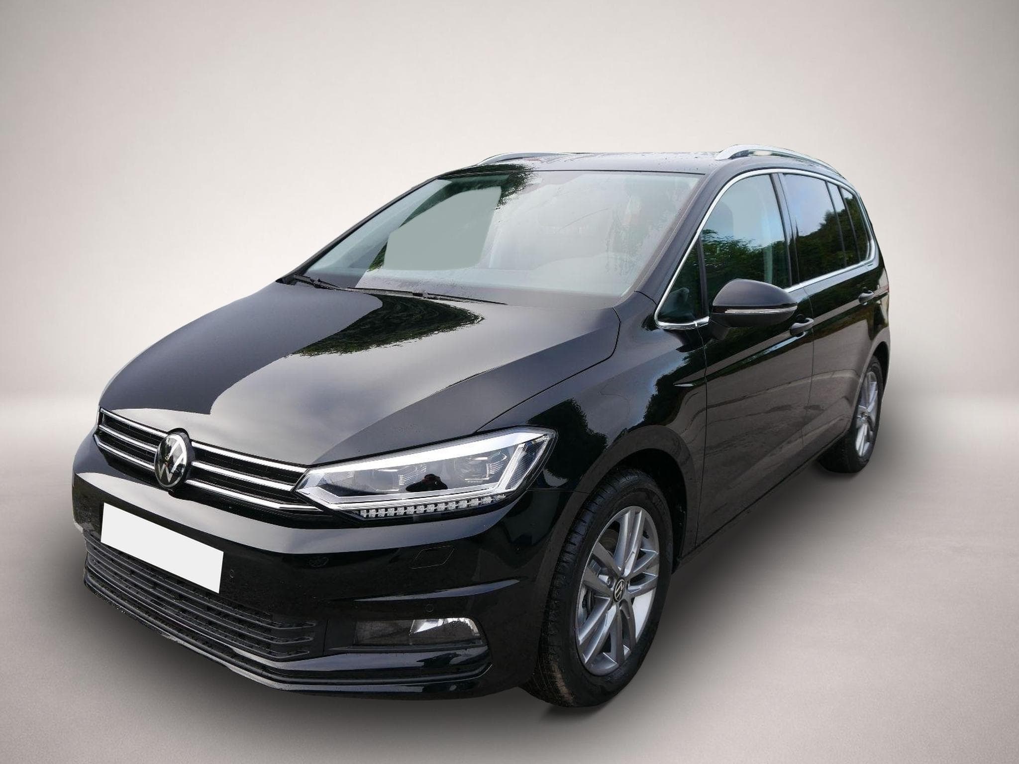 VW Touran (2026) - Foto 1