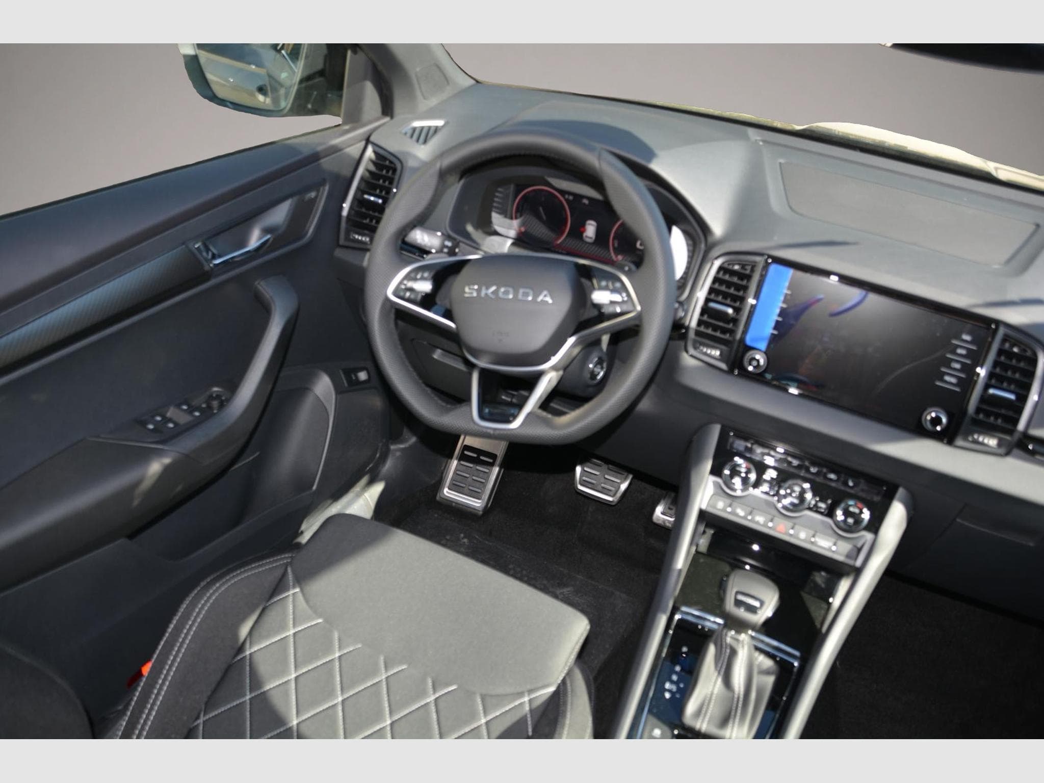 Skoda Karoq (2026) - Foto 1