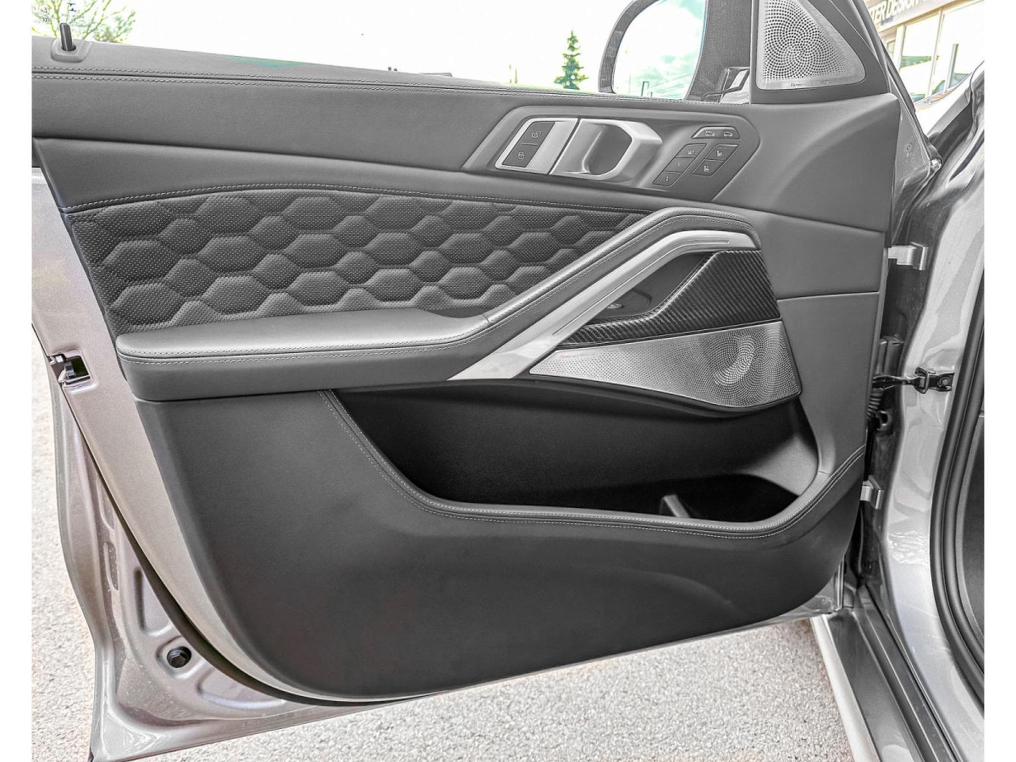 BMW X6M Competition,/Pano/Display/Soft/Keles/360° ACC+ AHK/ Laser Si (2022) - Foto 19