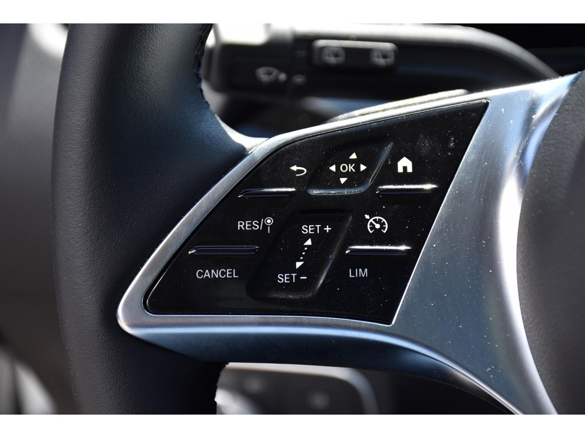 Mercedes GLA 200 CDI Progressive 8G-Tronic PANO LANE GPS CAM 1° MAIN (2024) - Foto 20