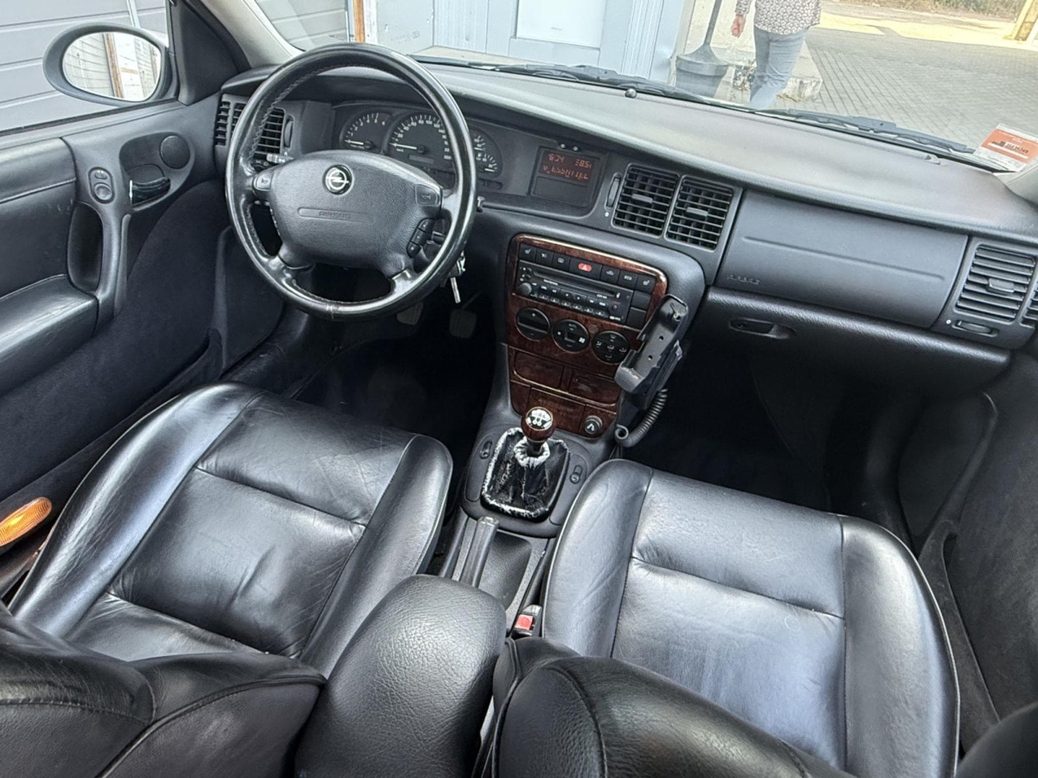 Opel Vectra 2.0 dTi 100 Caravan (2000) - Photo 4