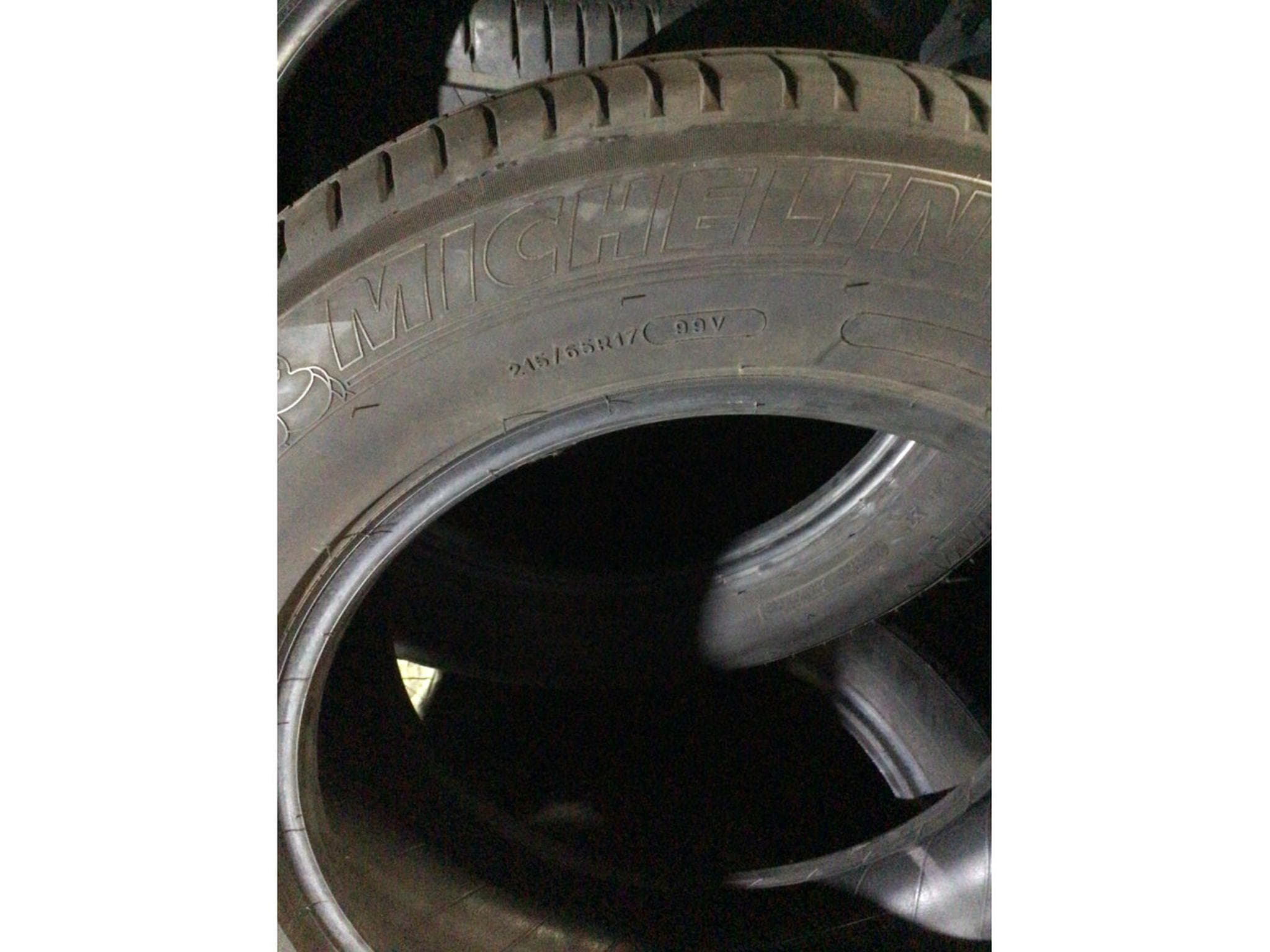 Pneus été – 17" - Photo 2