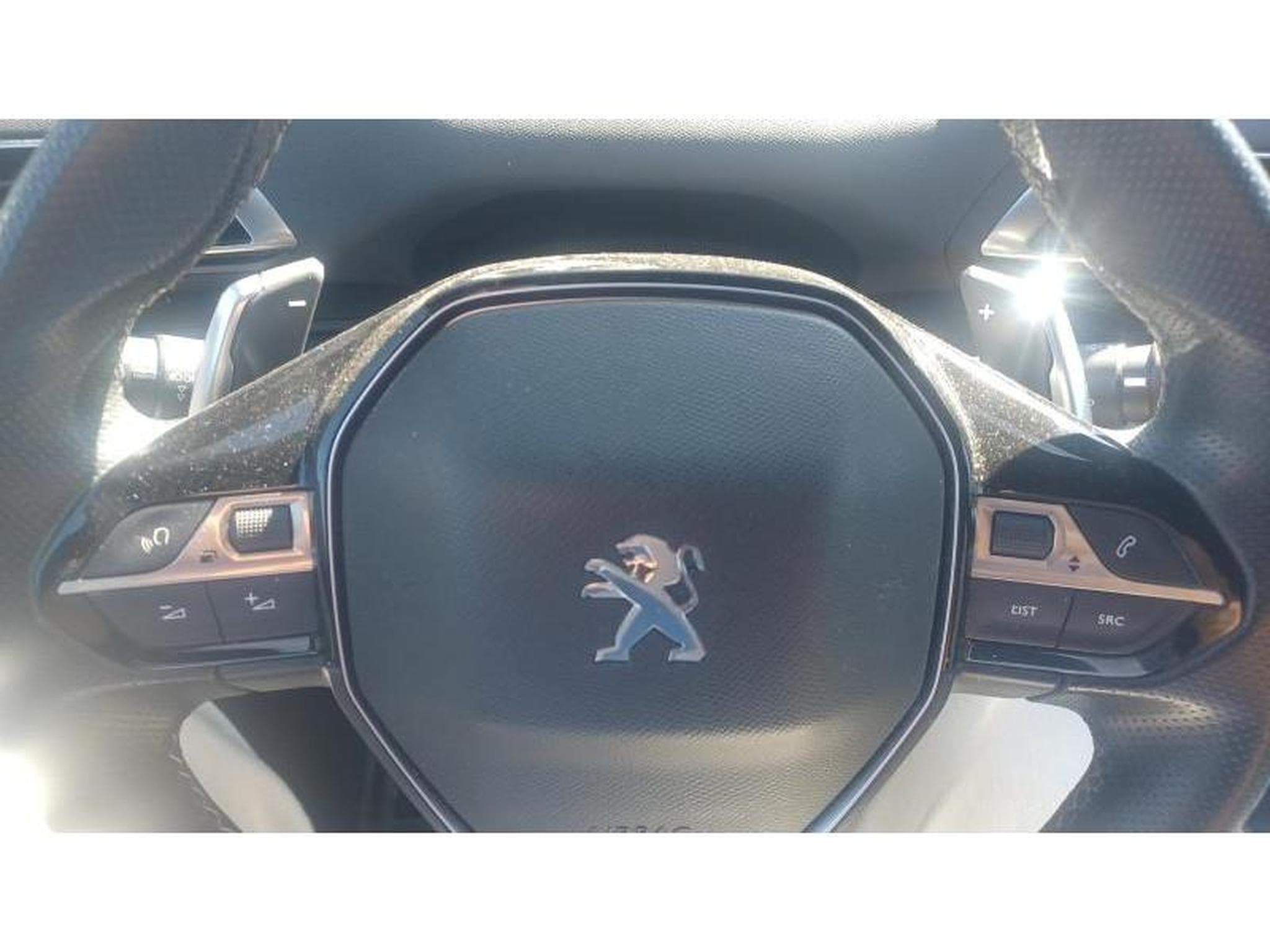 Peugeot 3008 II GT Line (2020) - Foto 21