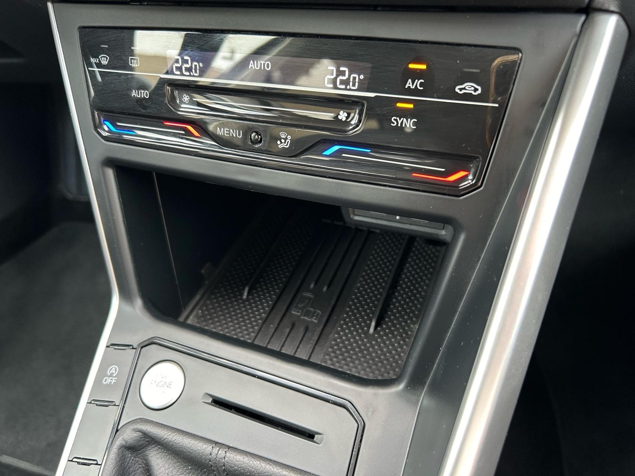 VW Taigo LIFE (2025) - Photo 8