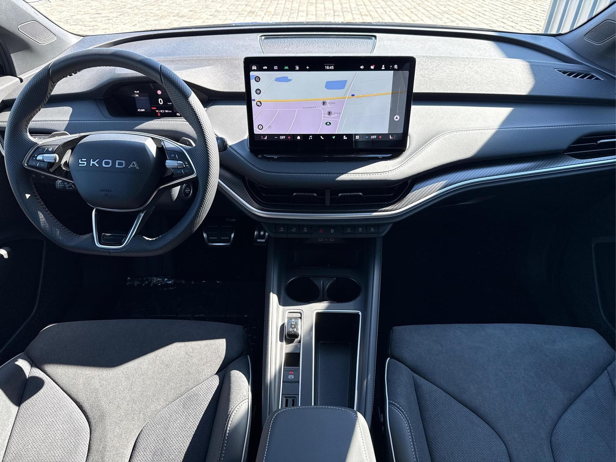 Skoda Elroq Sportline 60 - (2026) - Foto 7