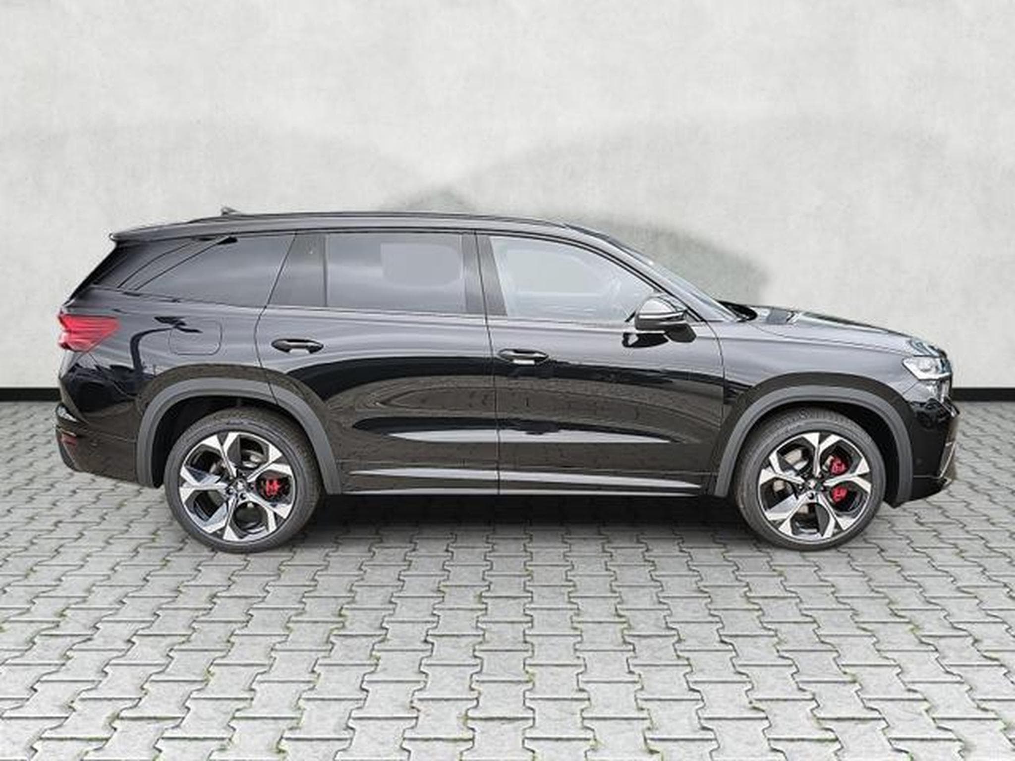 Skoda Kodiaq 2.0 TSI 195 kW 4x4 RS (2026) - Photo 8